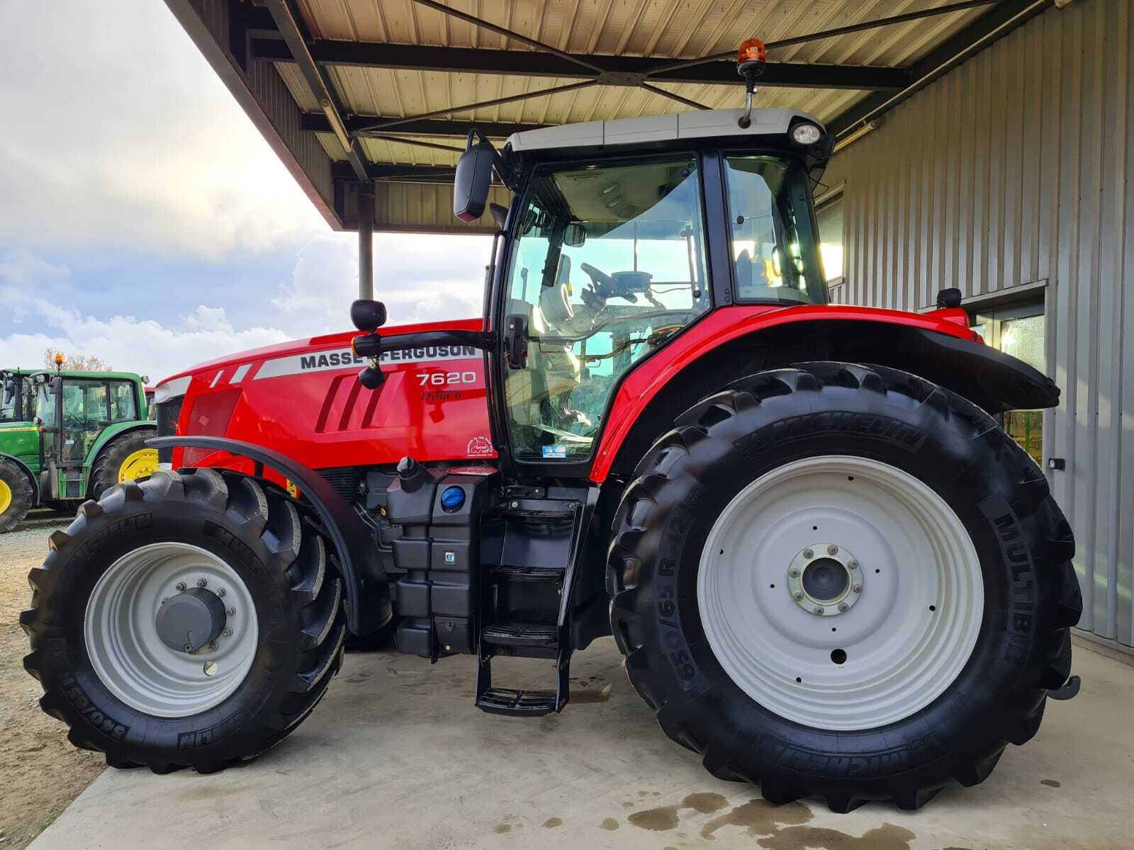 MASSEY FERGUSON 7620 DYNA 6