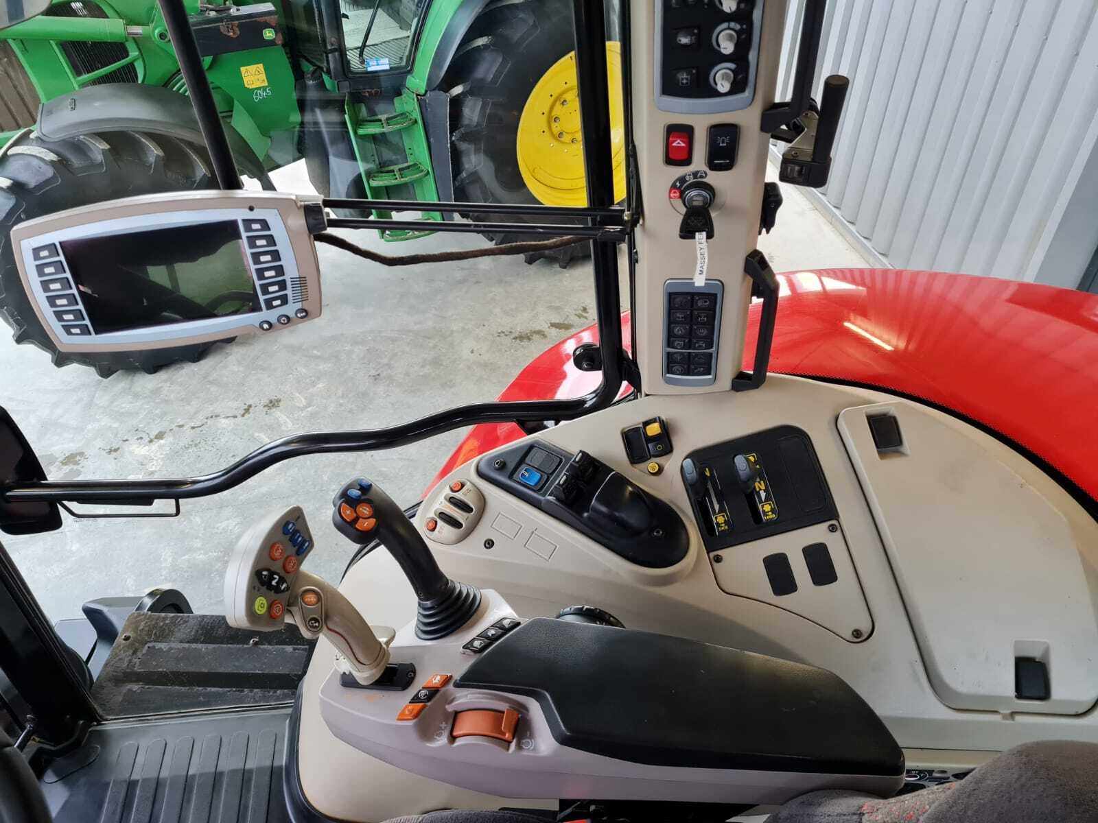 MASSEY FERGUSON 7620 DYNA 6