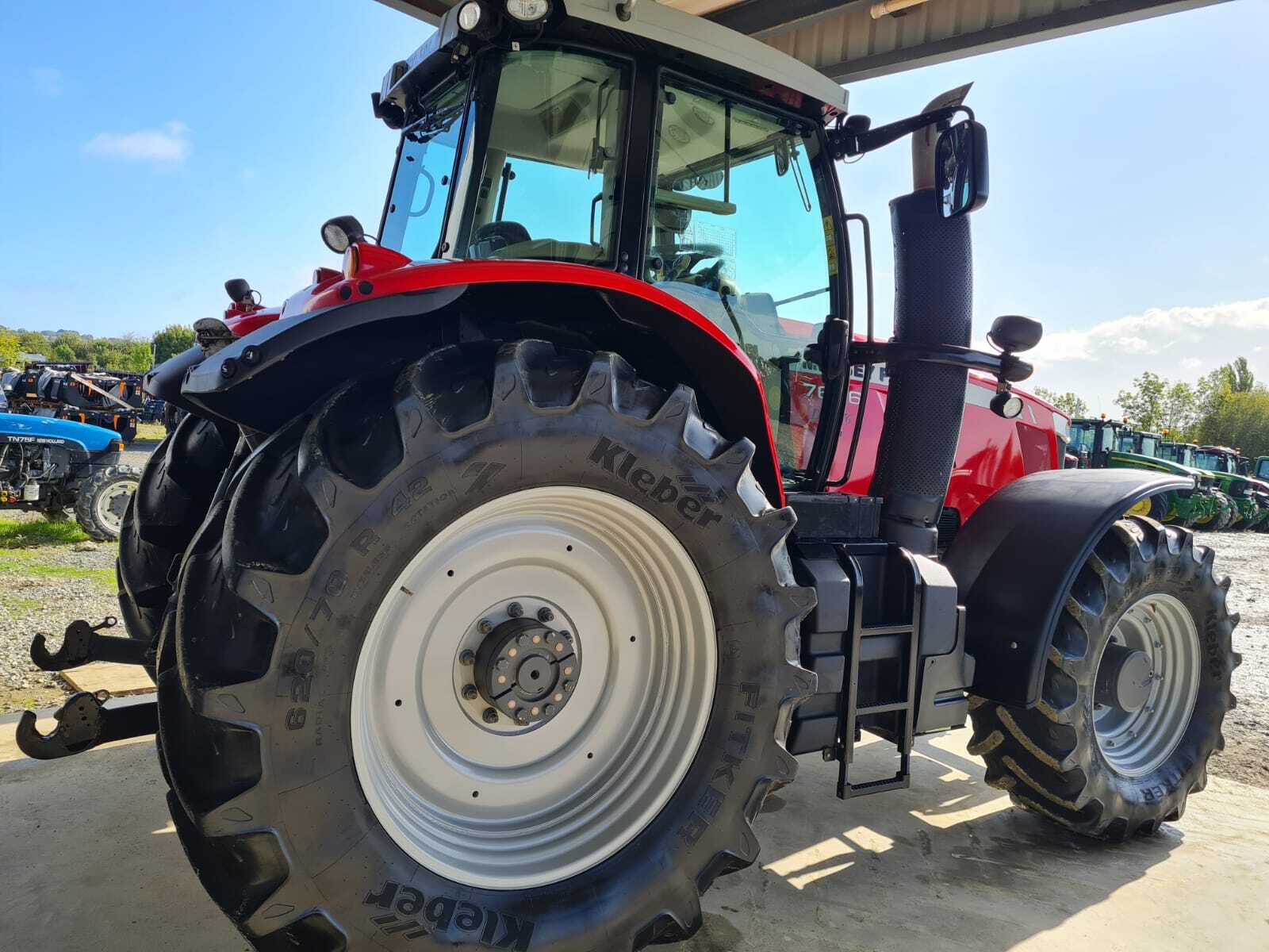 MASSEY FERGUSON 7626 DYNA 6 EXCLUSIVE