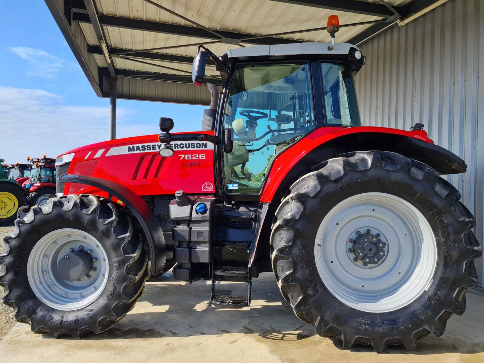 MASSEY FERGUSON 7626 DYNA 6 EXCLUSIVE