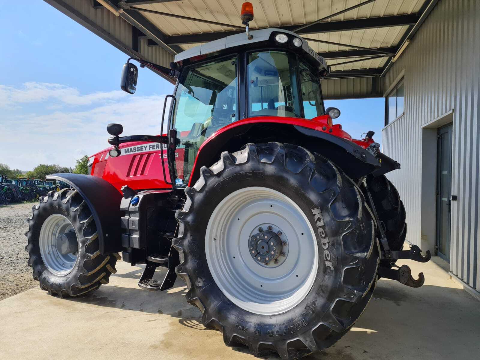 MASSEY FERGUSON 7626 DYNA 6 EXCLUSIVE
