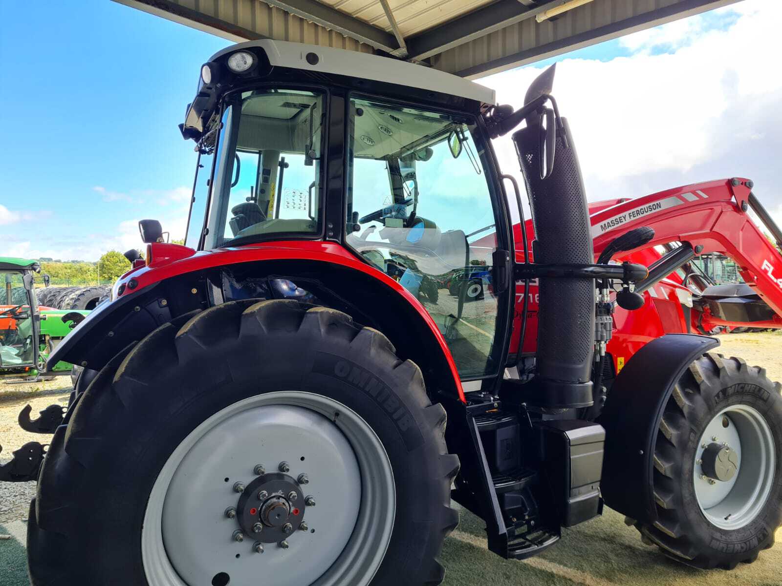MASSEY FERGUSON 7716 DYNA 6