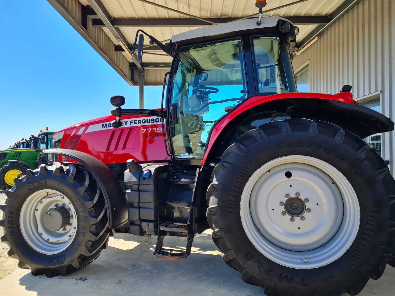 MASSEY FERGUSON 7719 DYNA 6