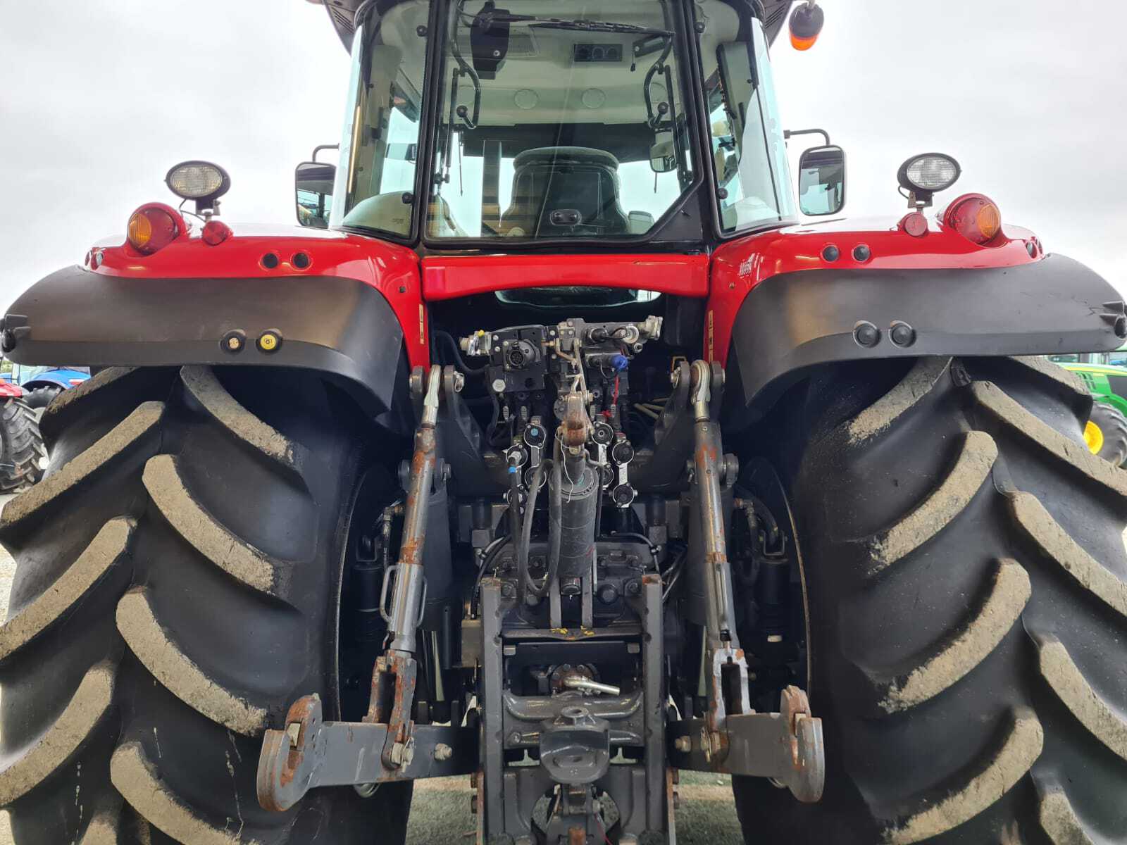 MASSEY FERGUSON 7724 DYNA 6