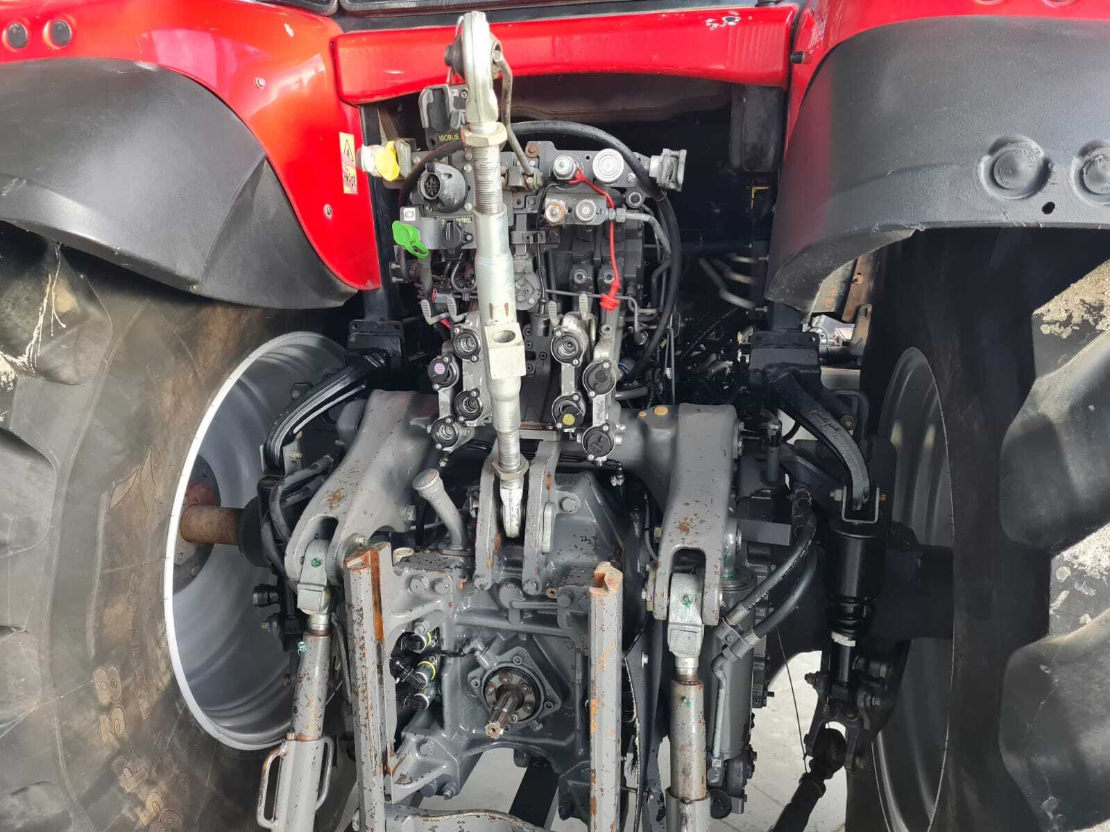 MASSEY FERGUSON 7724 DYNA VT