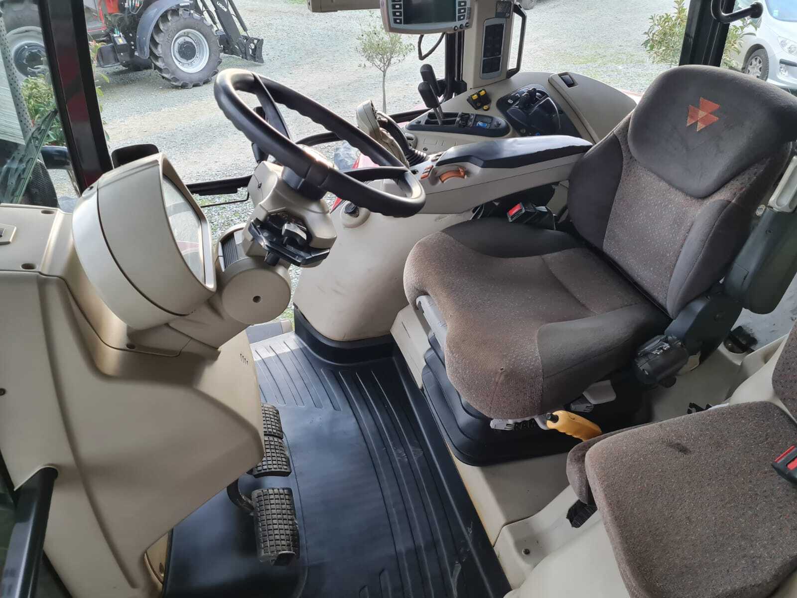 MASSEY FERGUSON 7724 DYNA VT