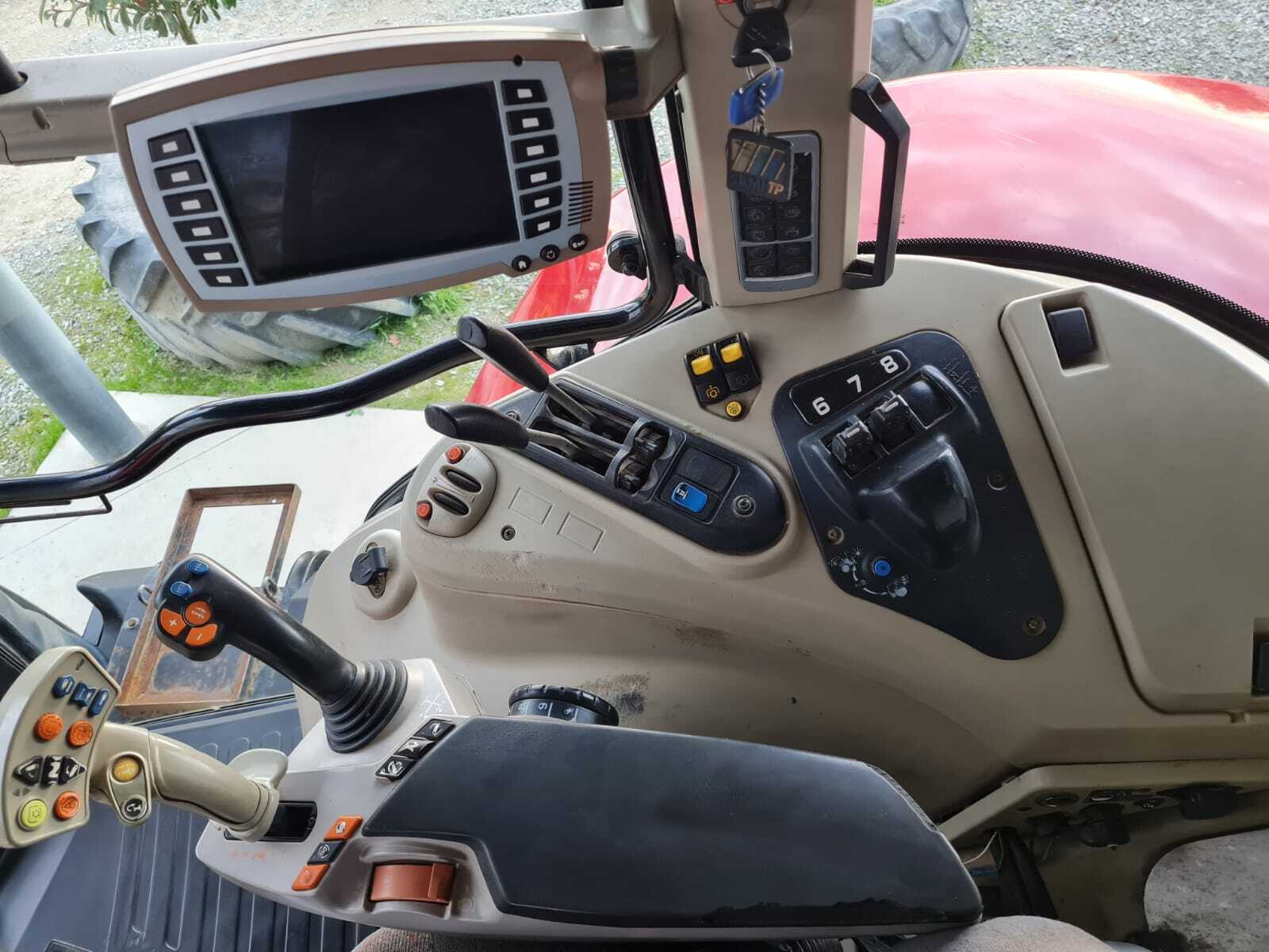 MASSEY FERGUSON 7724 DYNA VT