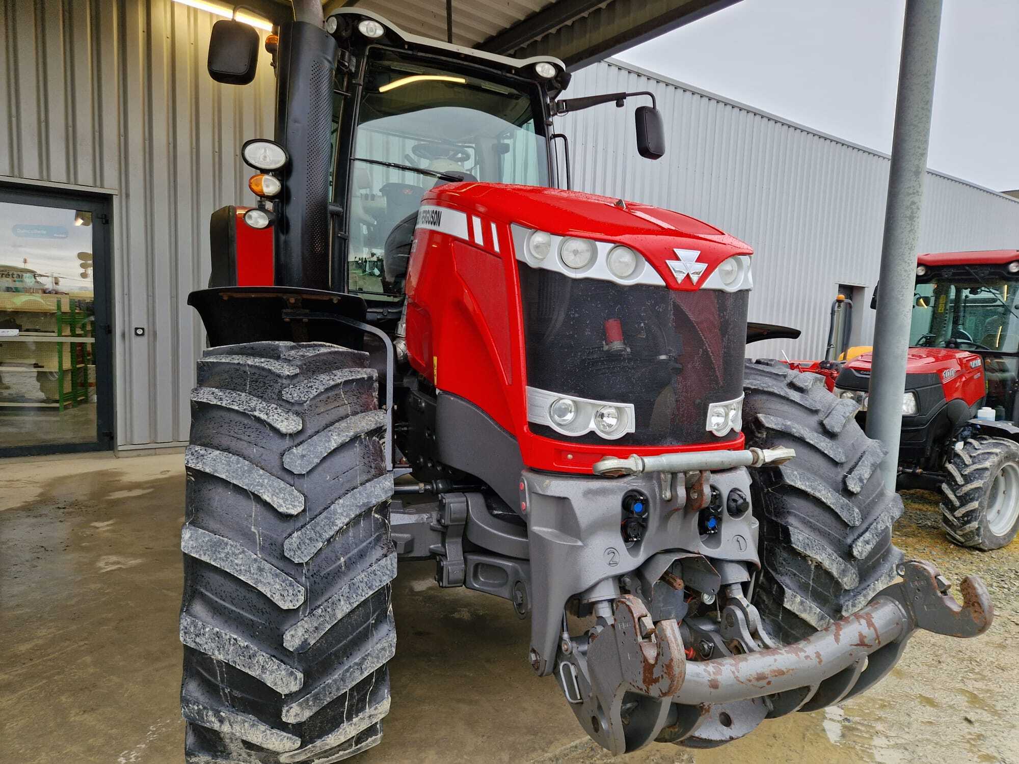 MASSEY FERGUSON 8250 DYNA VT