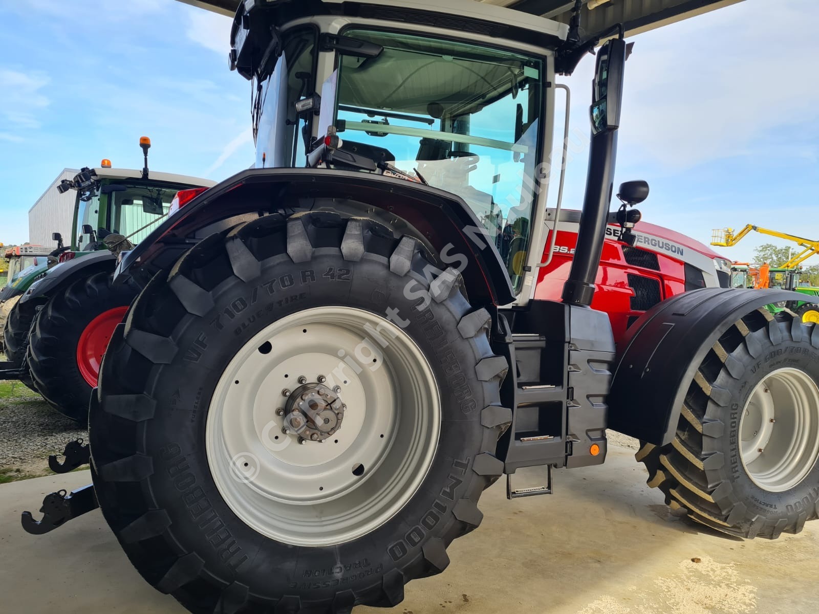 MASSEY FERGUSON 8S225 DYNA VT