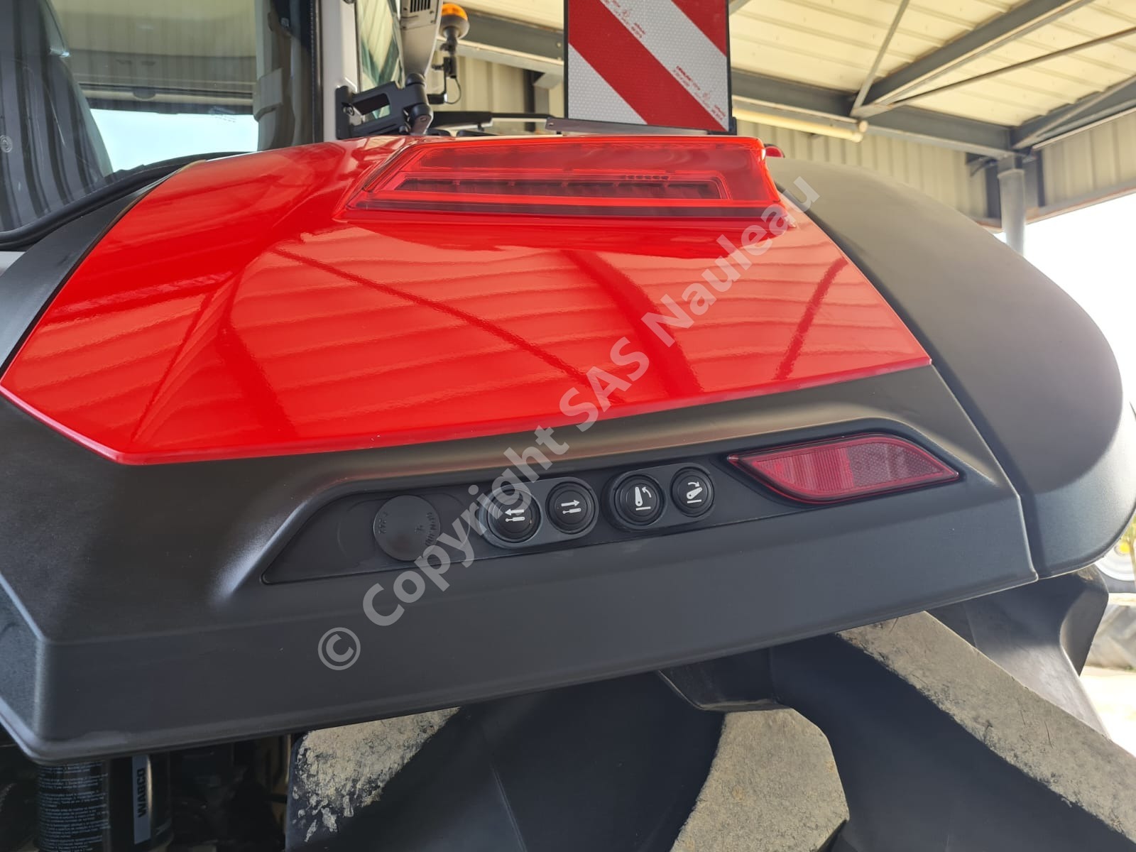 MASSEY FERGUSON 8S225 DYNA VT