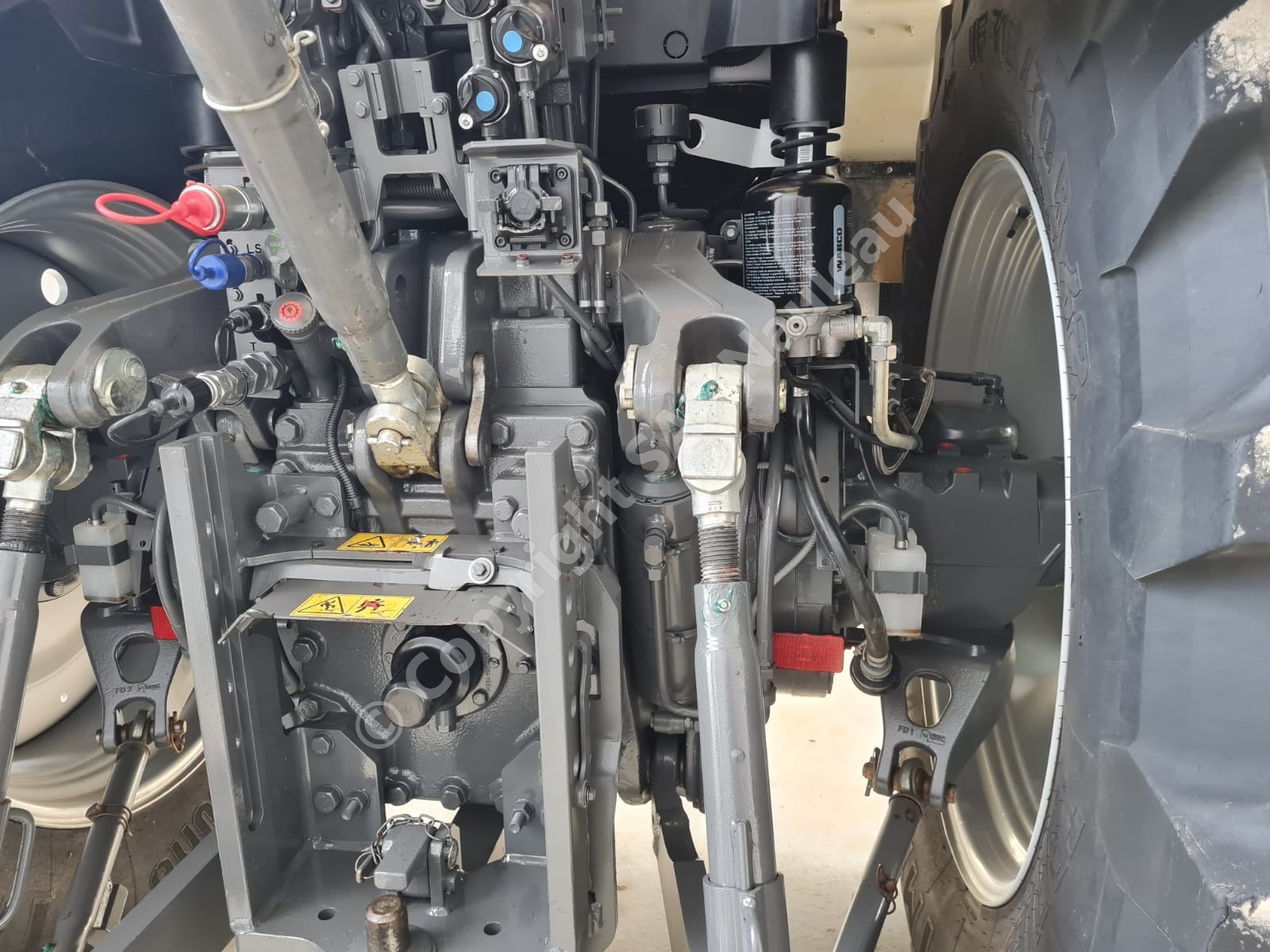 MASSEY FERGUSON 8S225 DYNA VT