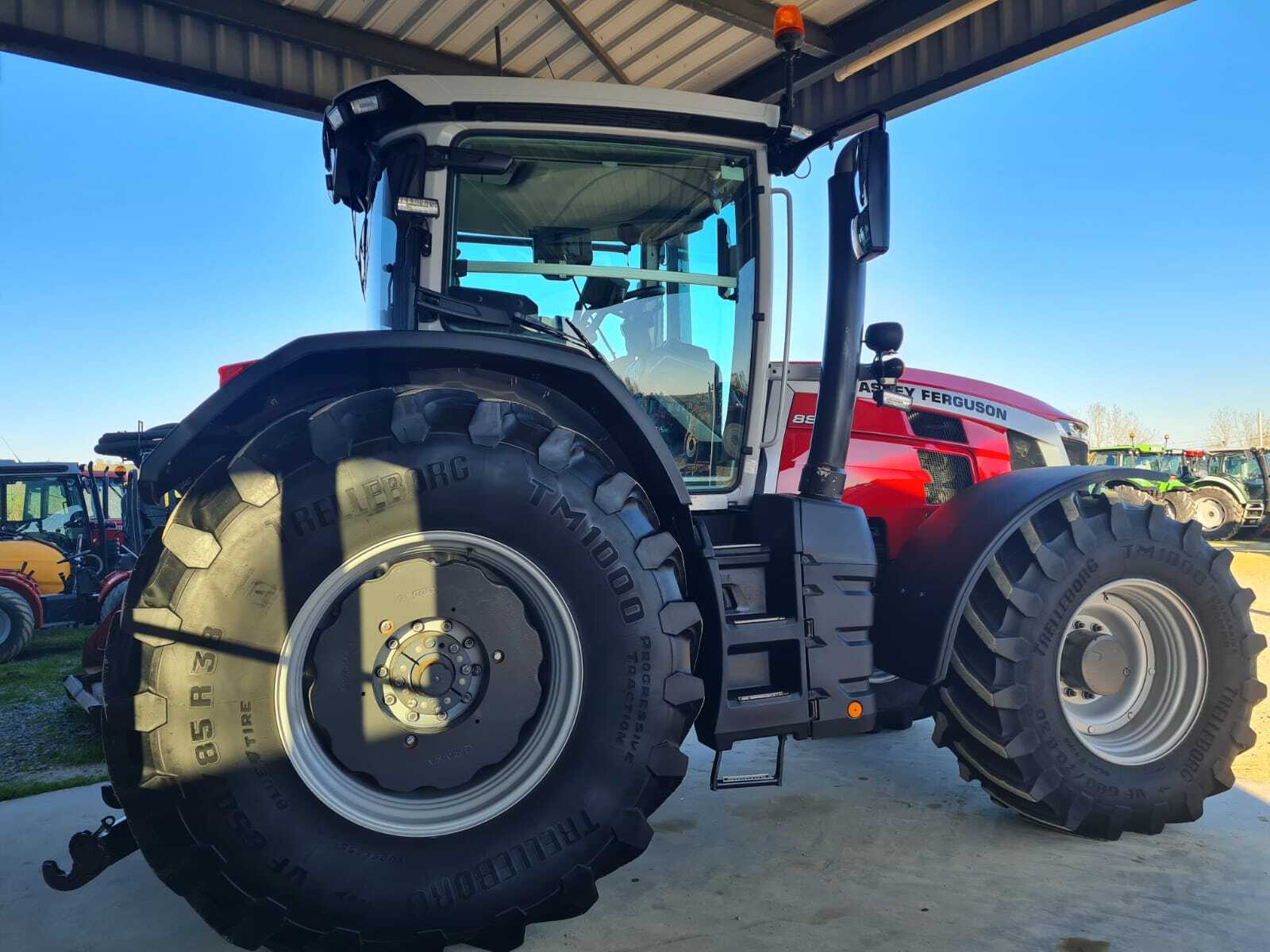 MASSEY FERGUSON 8S305 DYNA VT