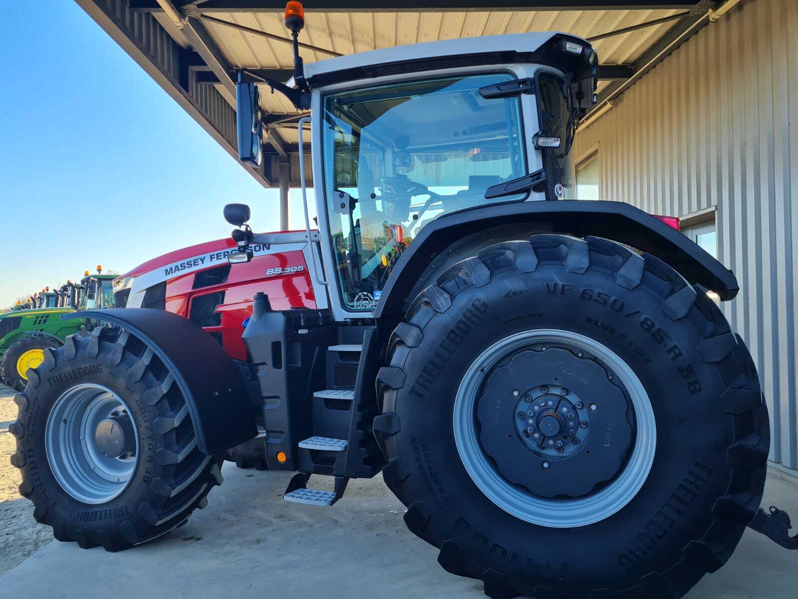 MASSEY FERGUSON 8S305 DYNA VT