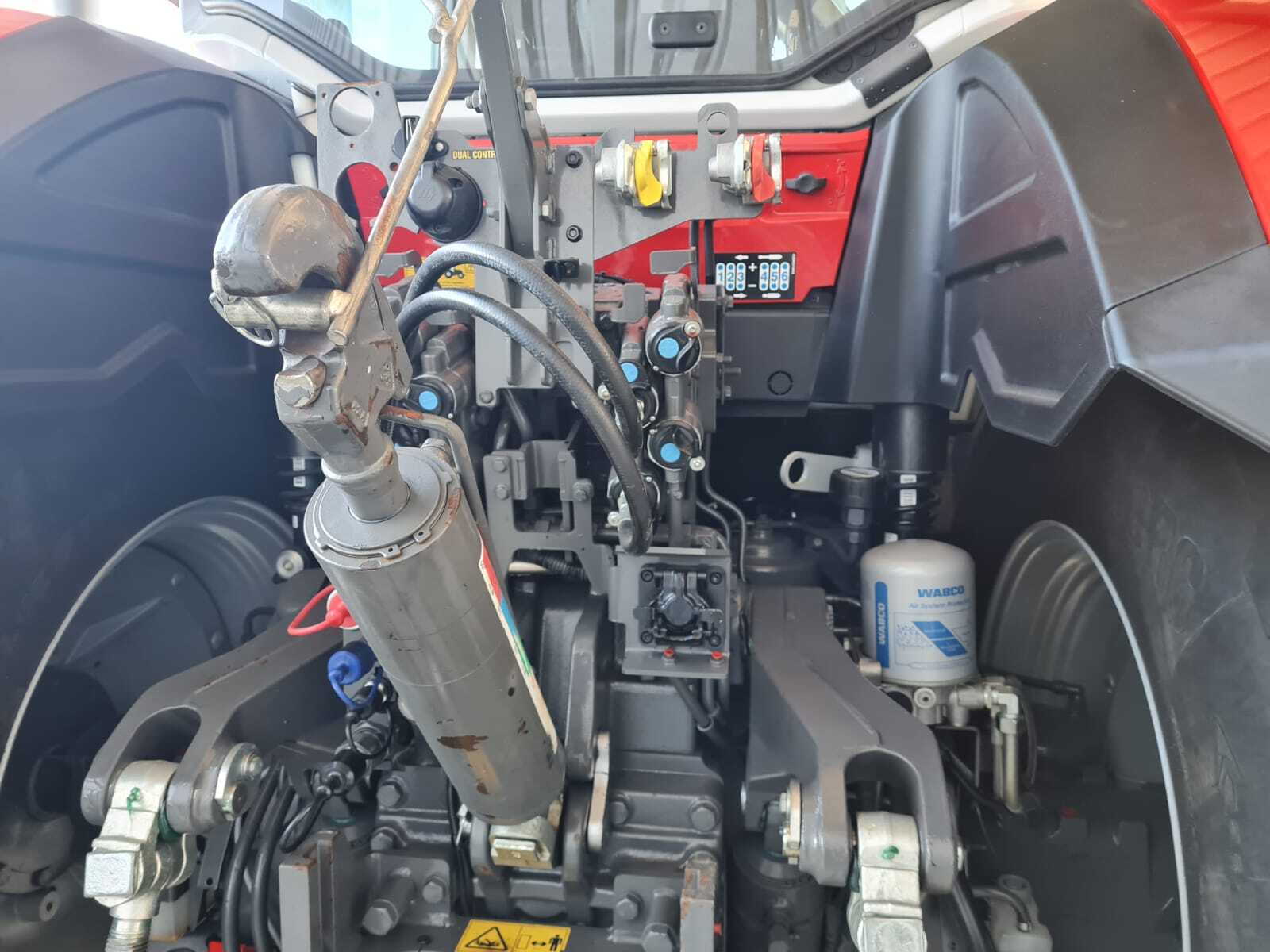 MASSEY FERGUSON 8S305 DYNA VT