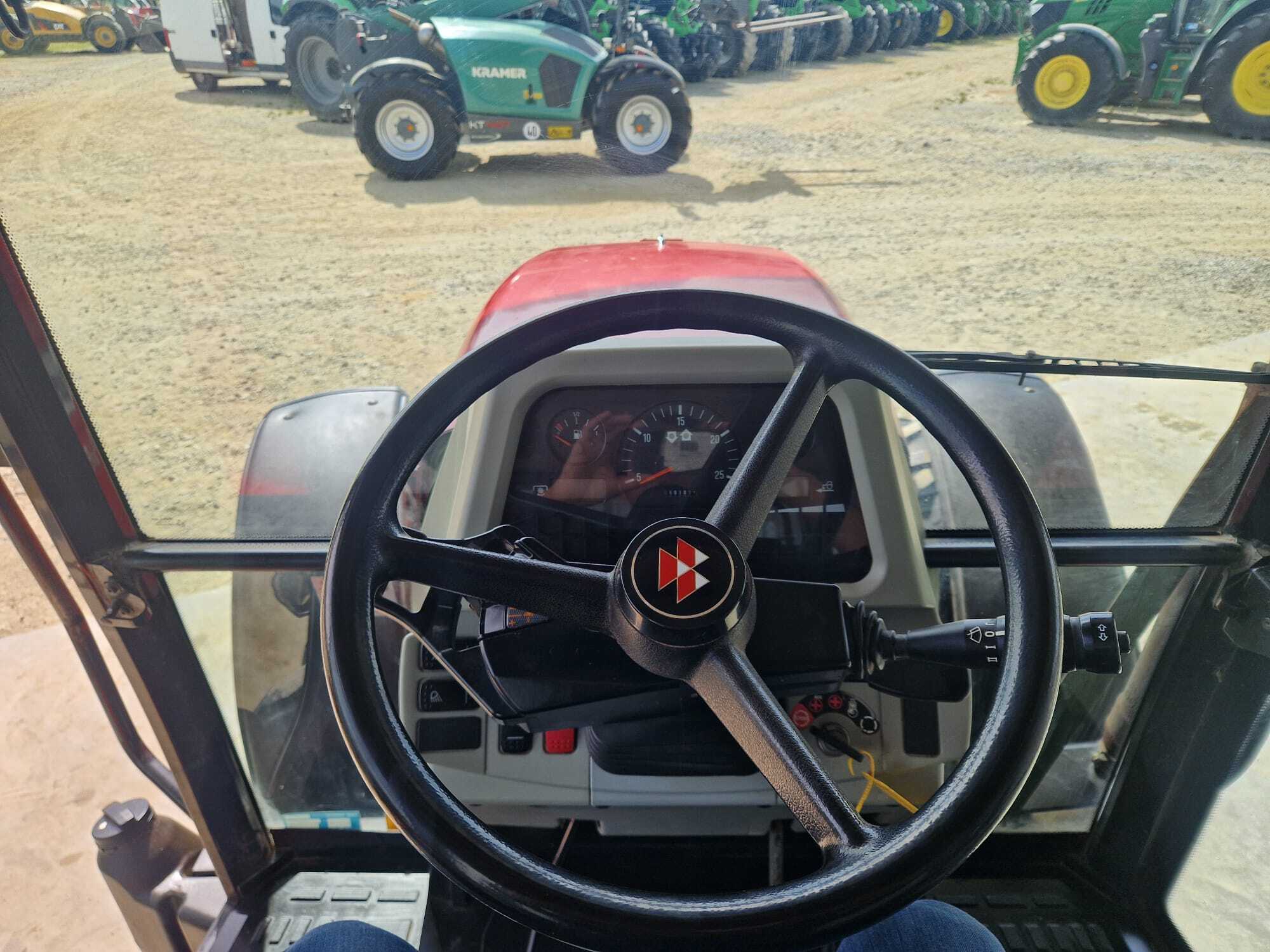 MASSEY FERGUSON 5455 DYNA 4