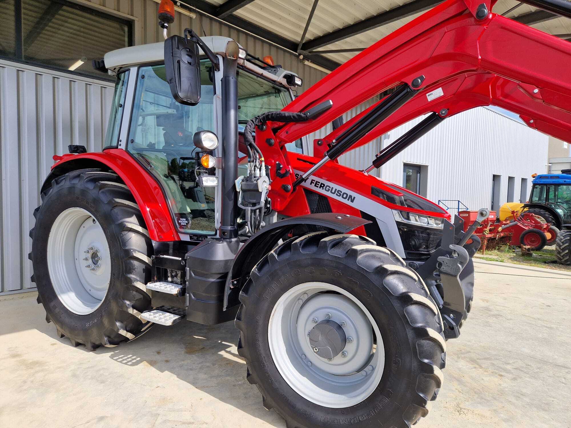 MASSEY FERGUSON 5S 135