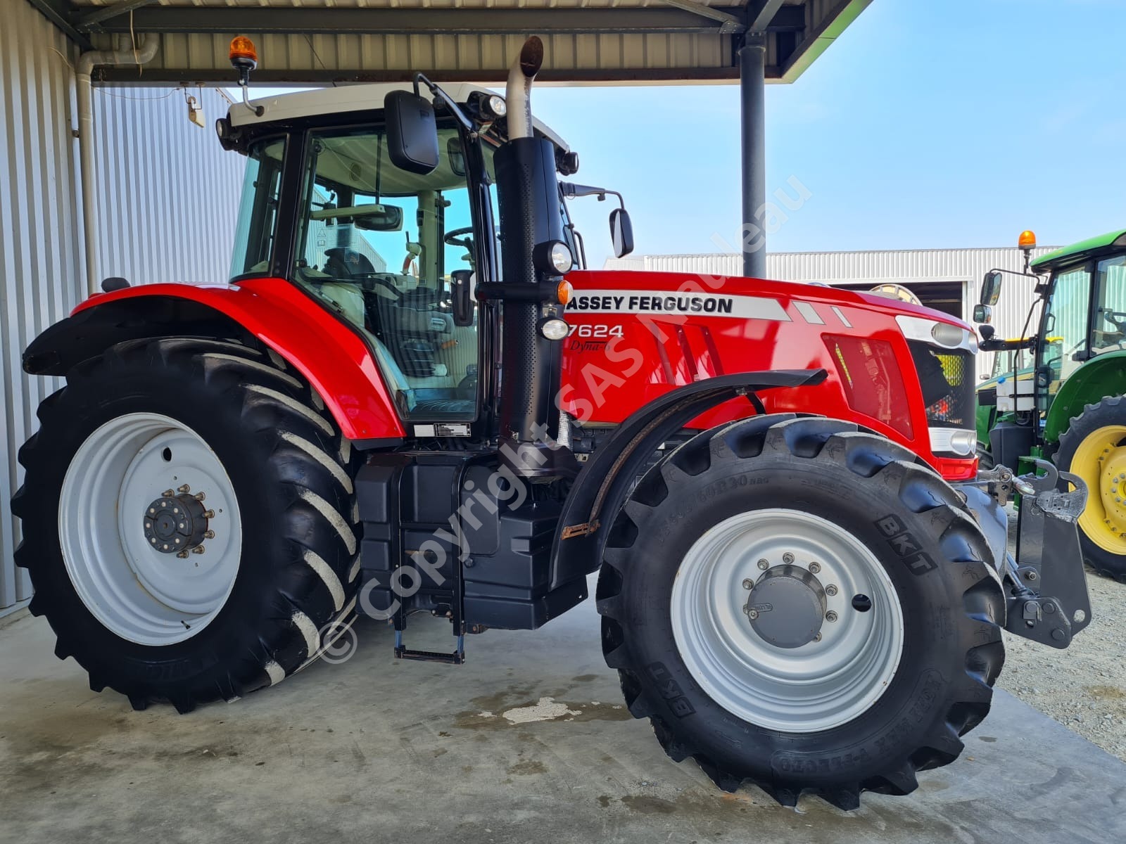 MASSEY FERGUSON 7624 DYNA 6