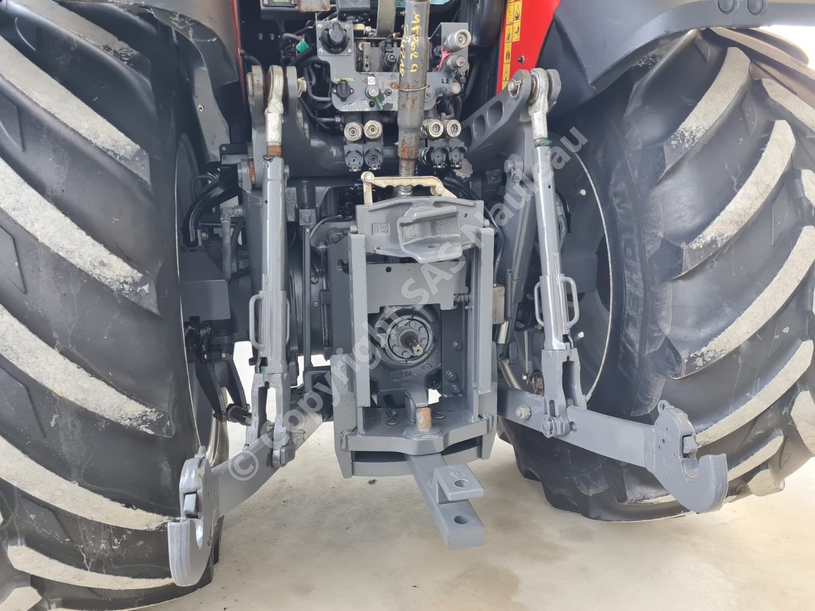 MASSEY FERGUSON 7624 DYNA 6