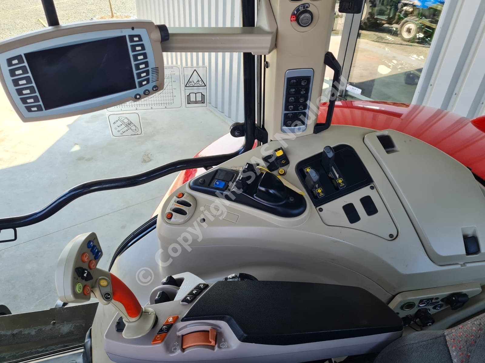 MASSEY FERGUSON 7624 DYNA 6