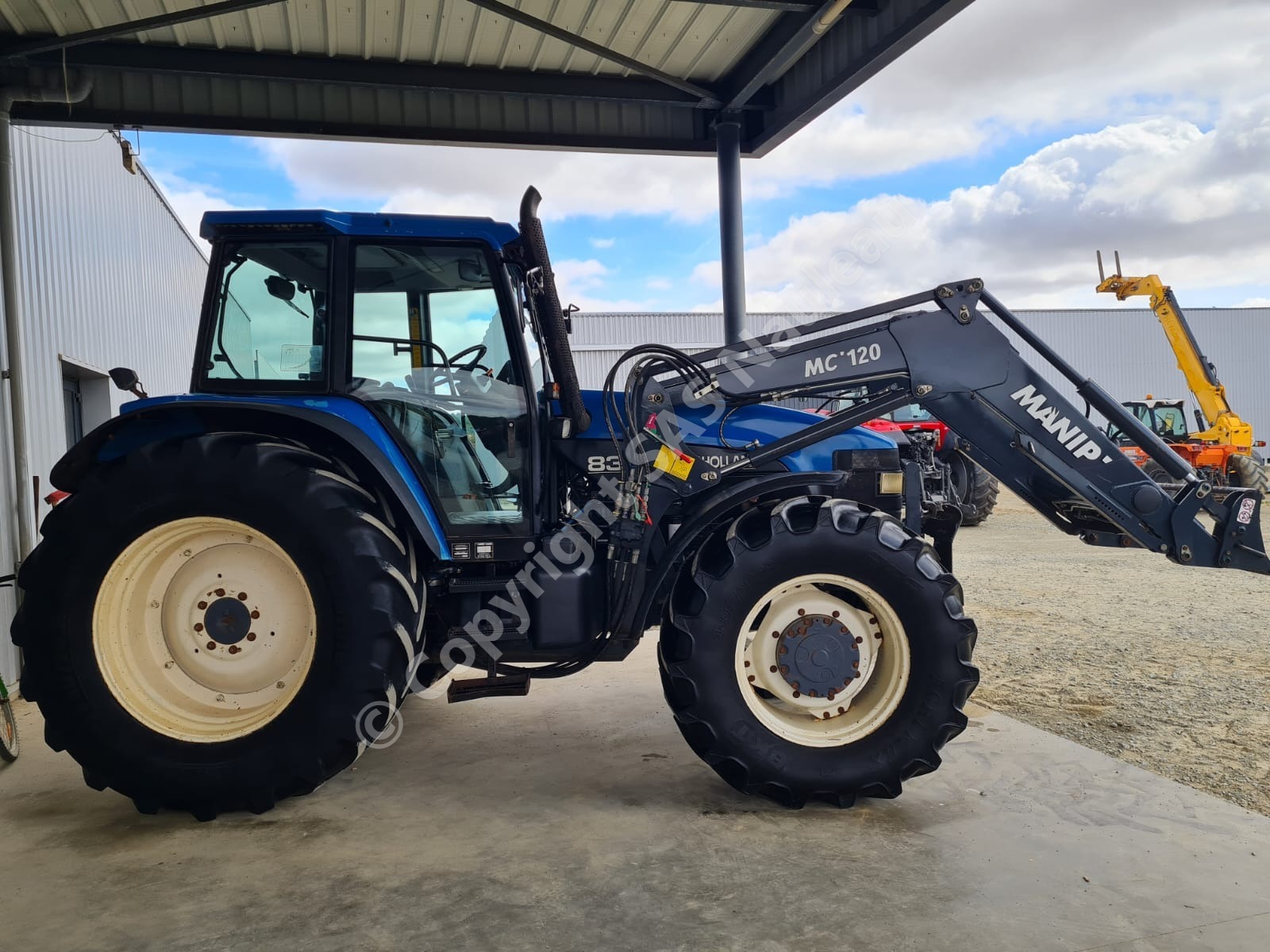 NEW HOLLAND 8360