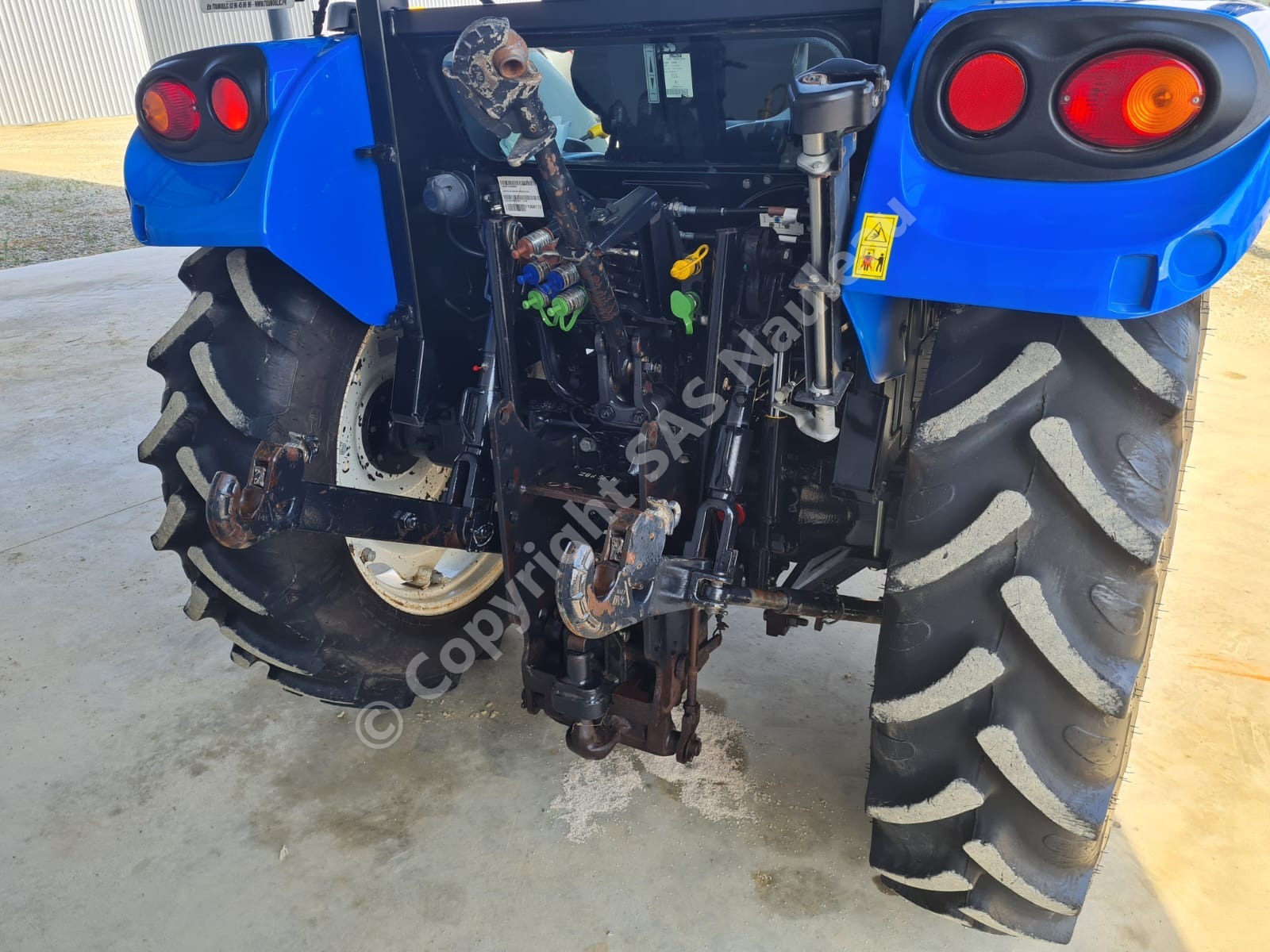 NEW HOLLAND T4.65S