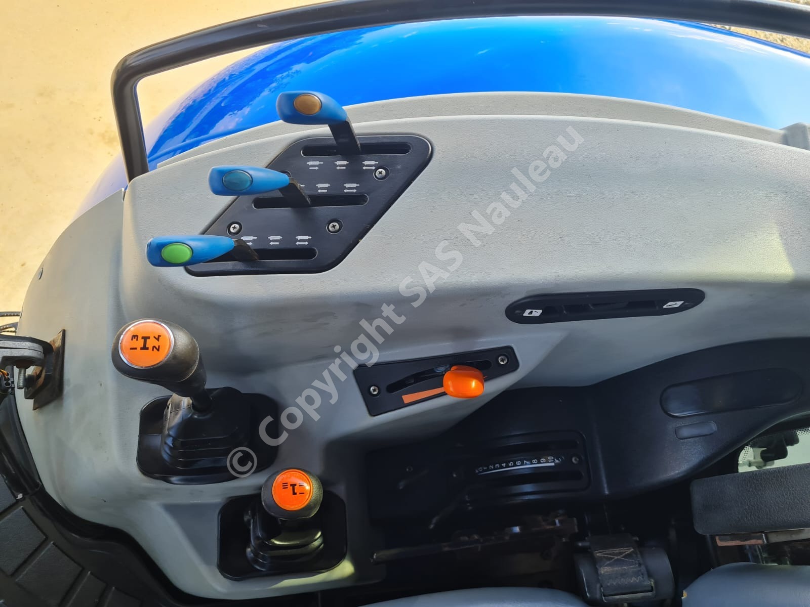 NEW HOLLAND T4.65S