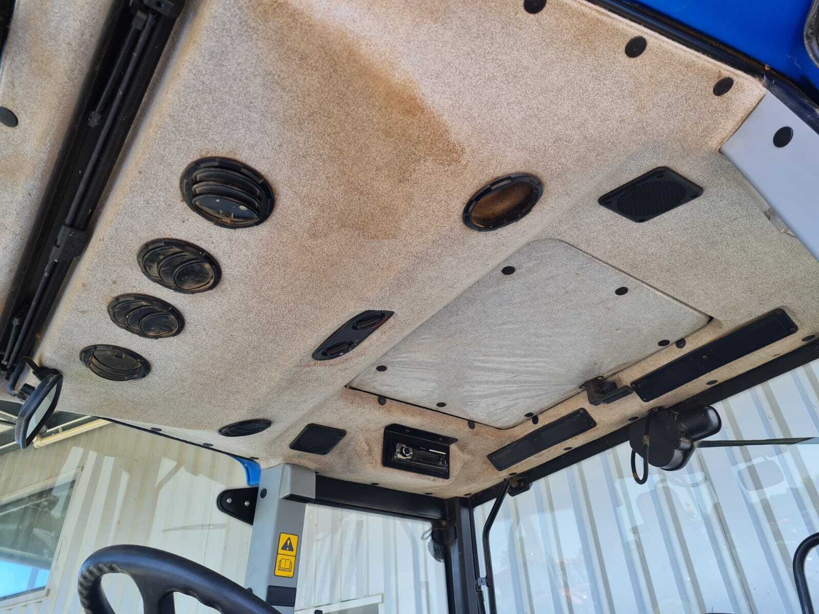 NEW HOLLAND T5040