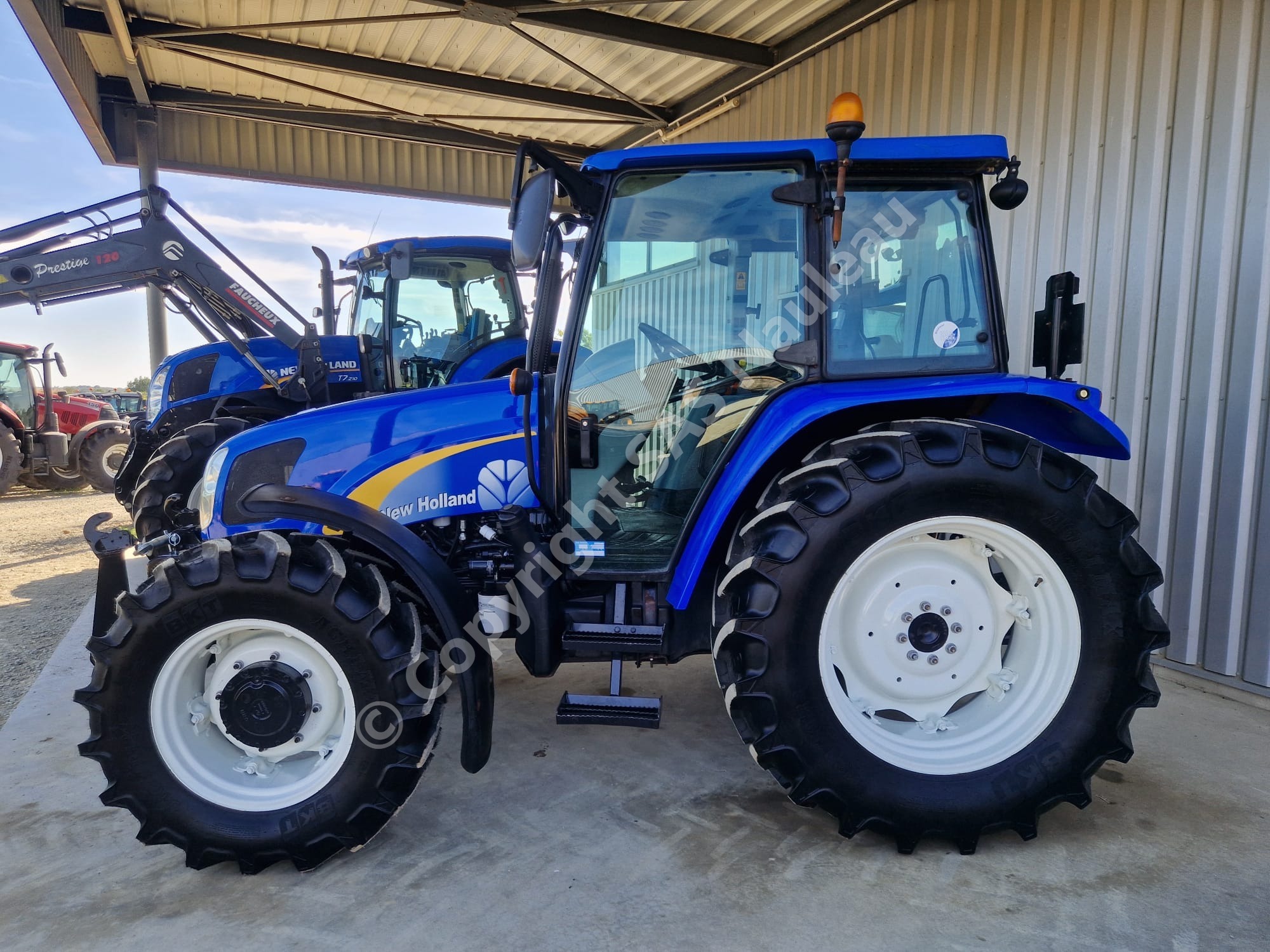 NEW HOLLAND T5060