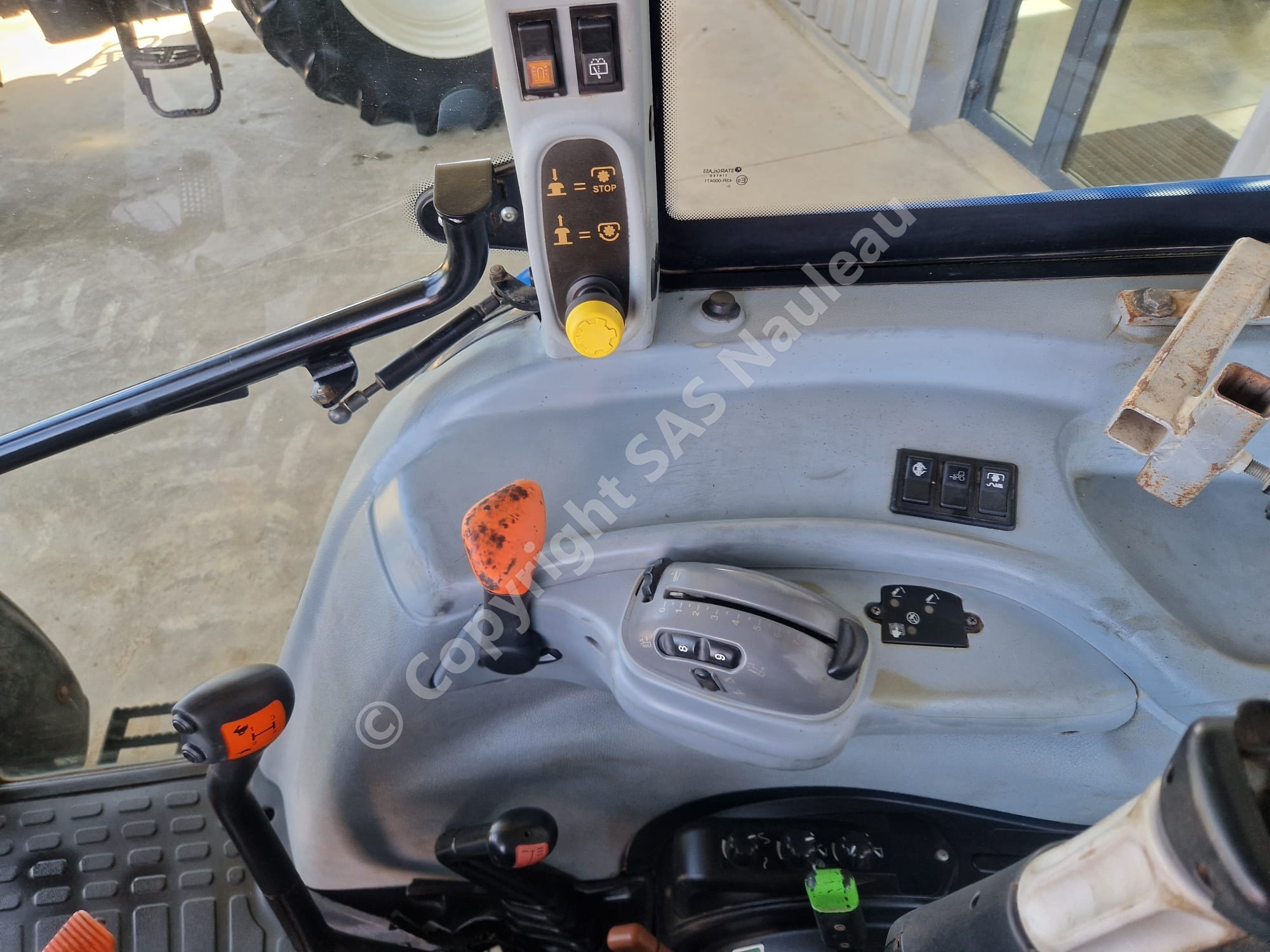 NEW HOLLAND T5060