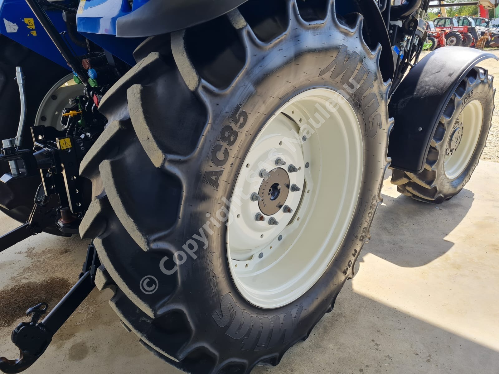NEW HOLLAND T5.100 EC