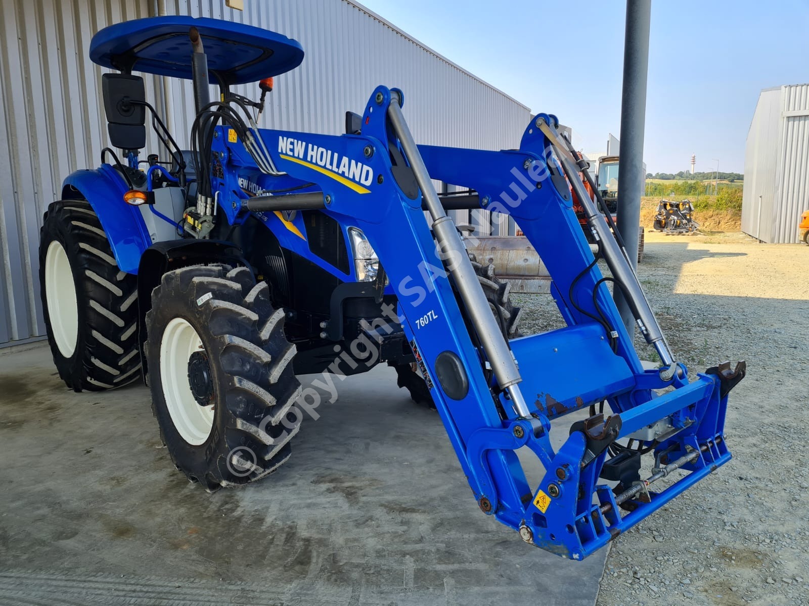 NEW HOLLAND T5 105 DC