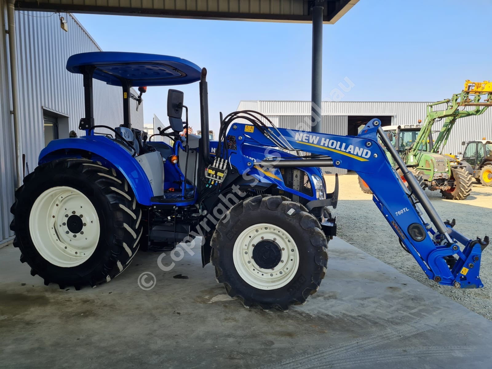NEW HOLLAND T5 105 DC