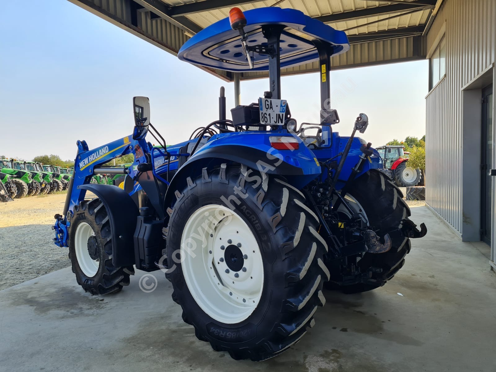 NEW HOLLAND T5 105 DC