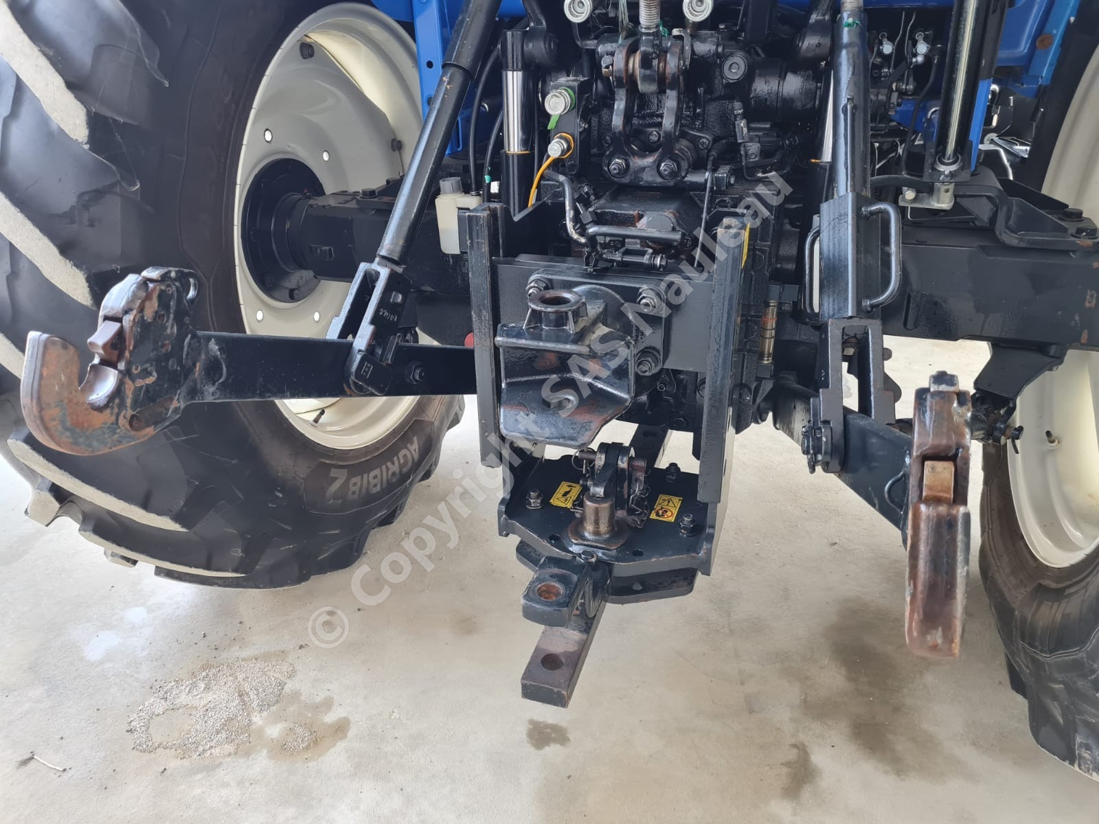 NEW HOLLAND T5 105 DC