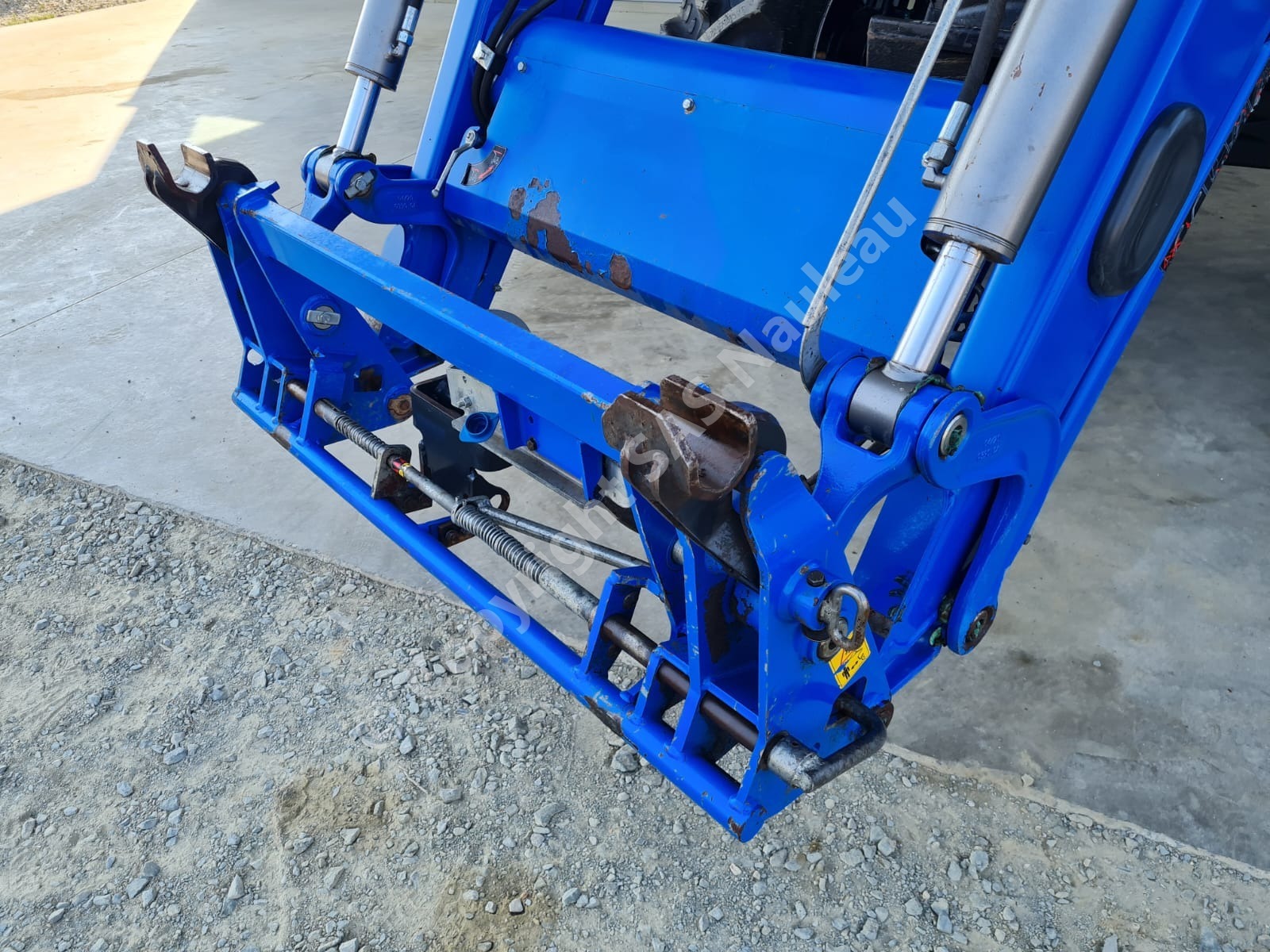 NEW HOLLAND T5 105 DC