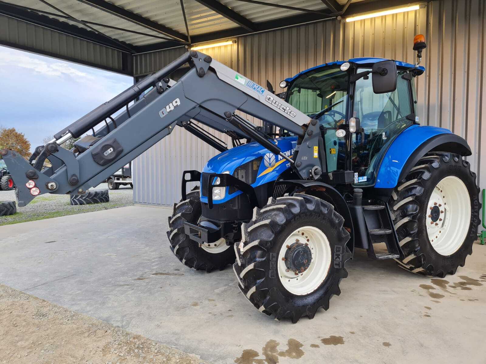 NEW HOLLAND T5.105 EC