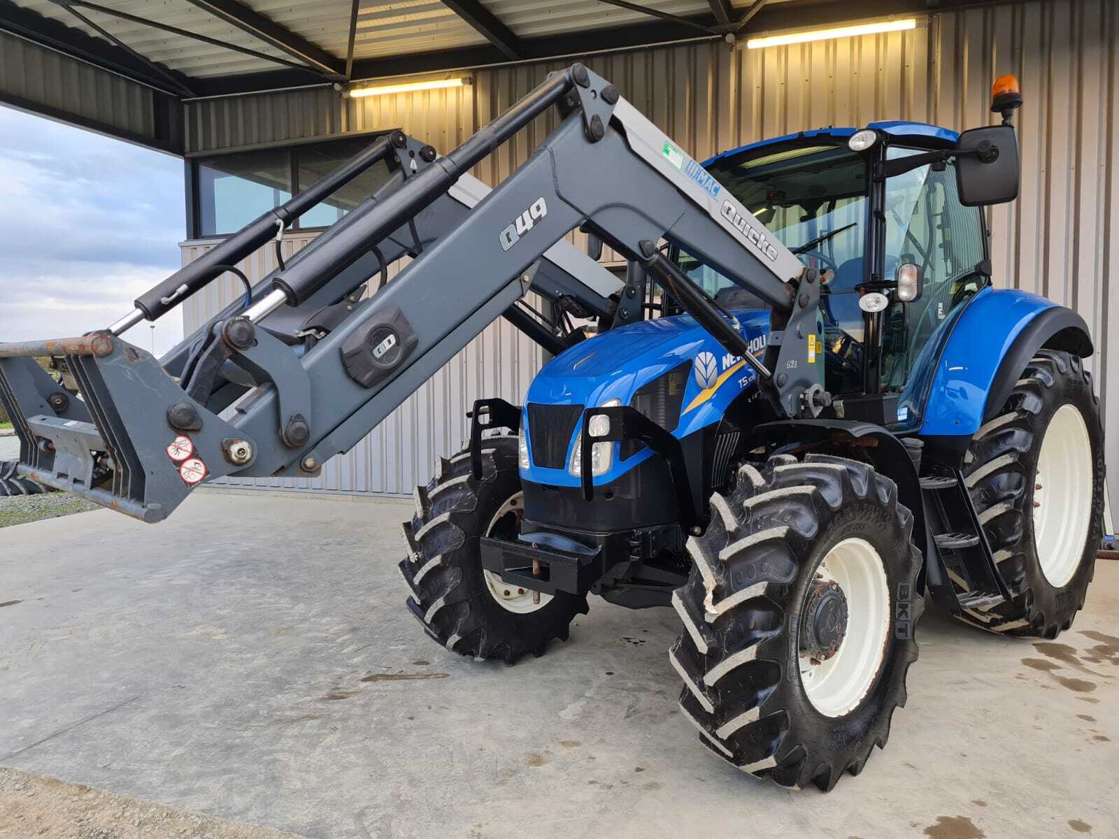 NEW HOLLAND T5.105 EC