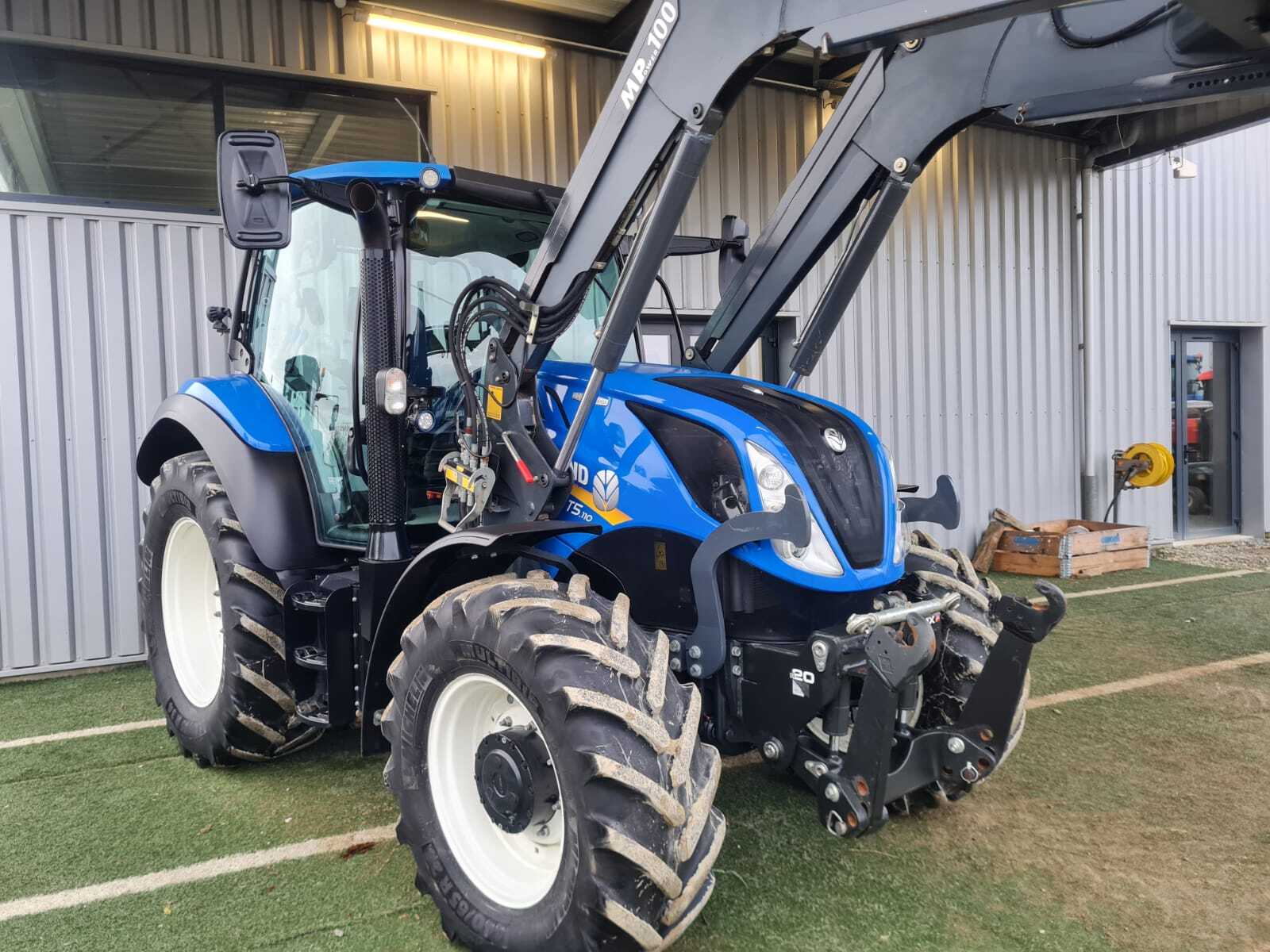 NEW HOLLAND T5.110 AC