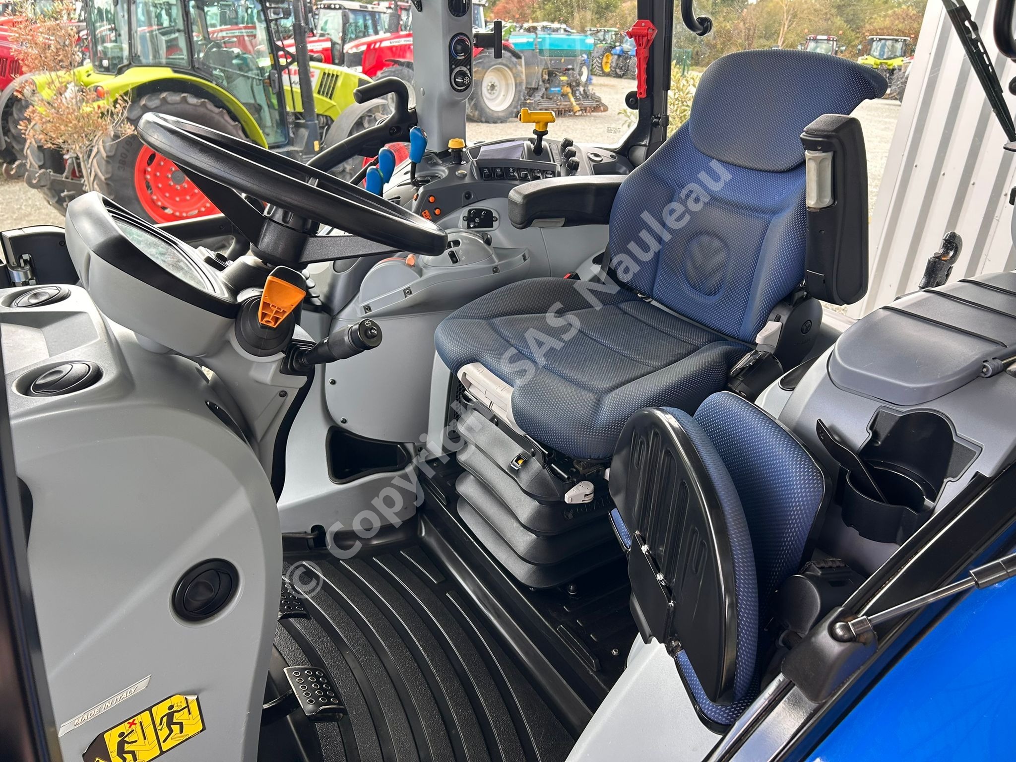 NEW HOLLAND T5.110EC