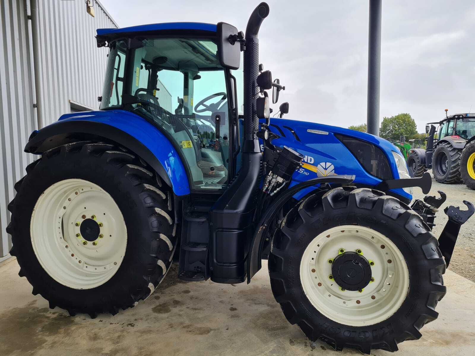 NEW HOLLAND T5.110 EC