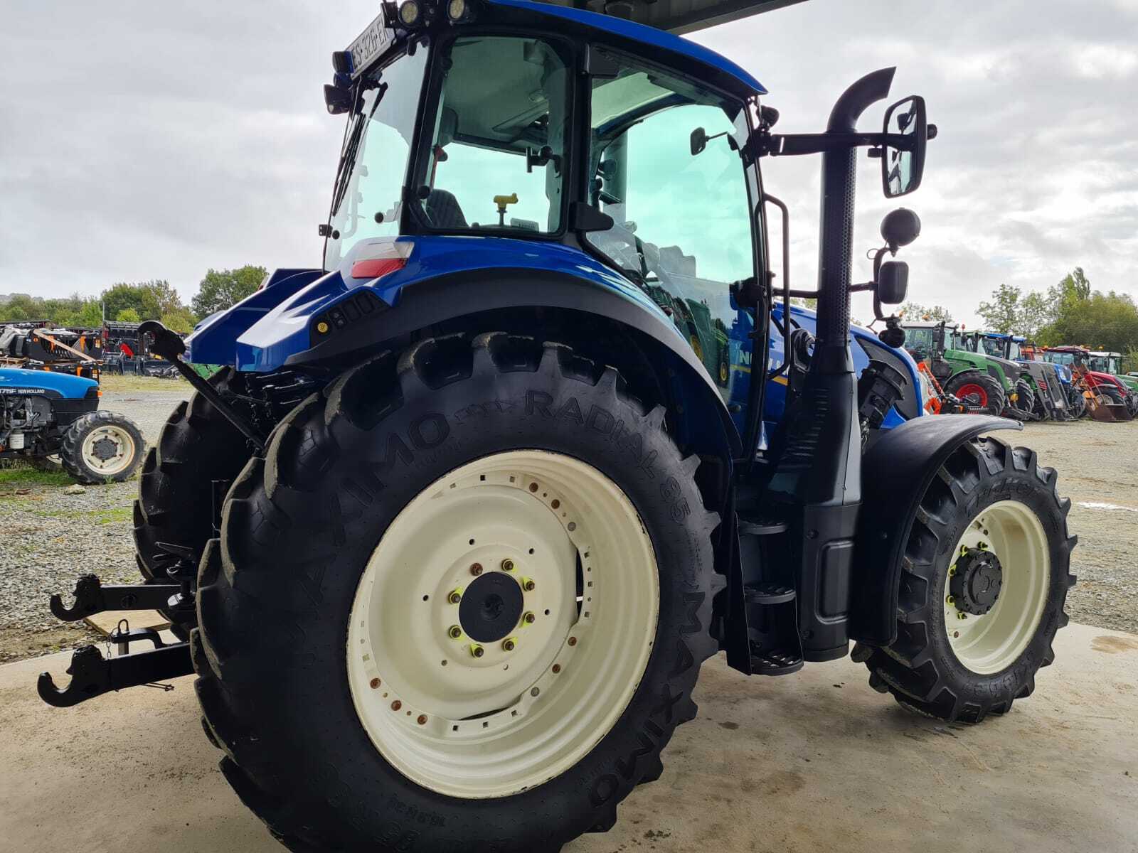 NEW HOLLAND T5.110 EC
