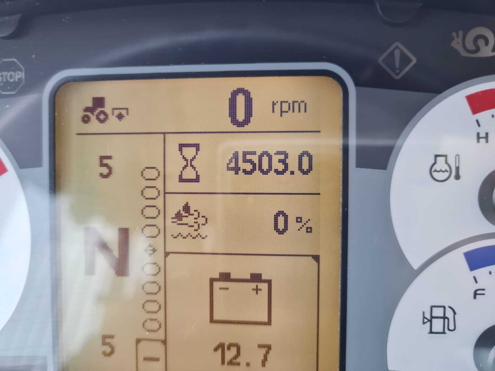 NEW HOLLAND T5.110 EC