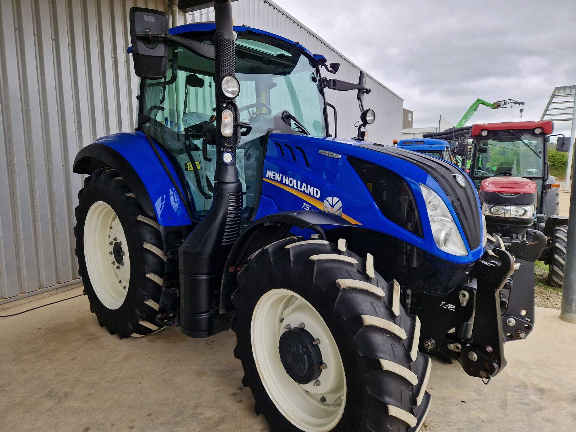 NEW HOLLAND T5.110 EC