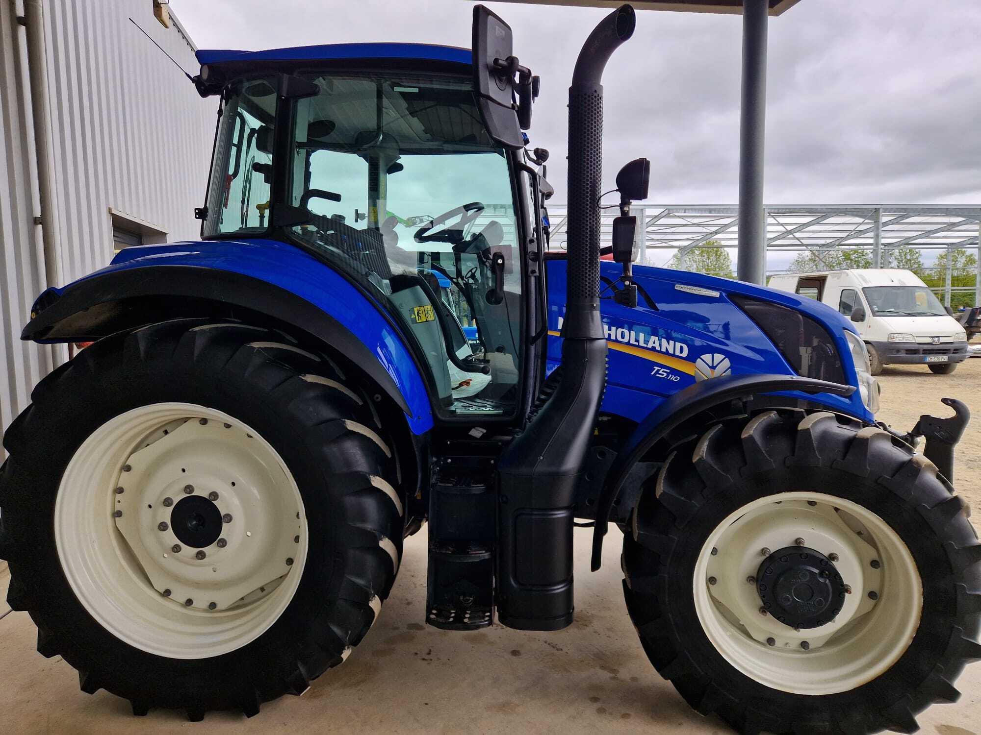 NEW HOLLAND T5.110 EC