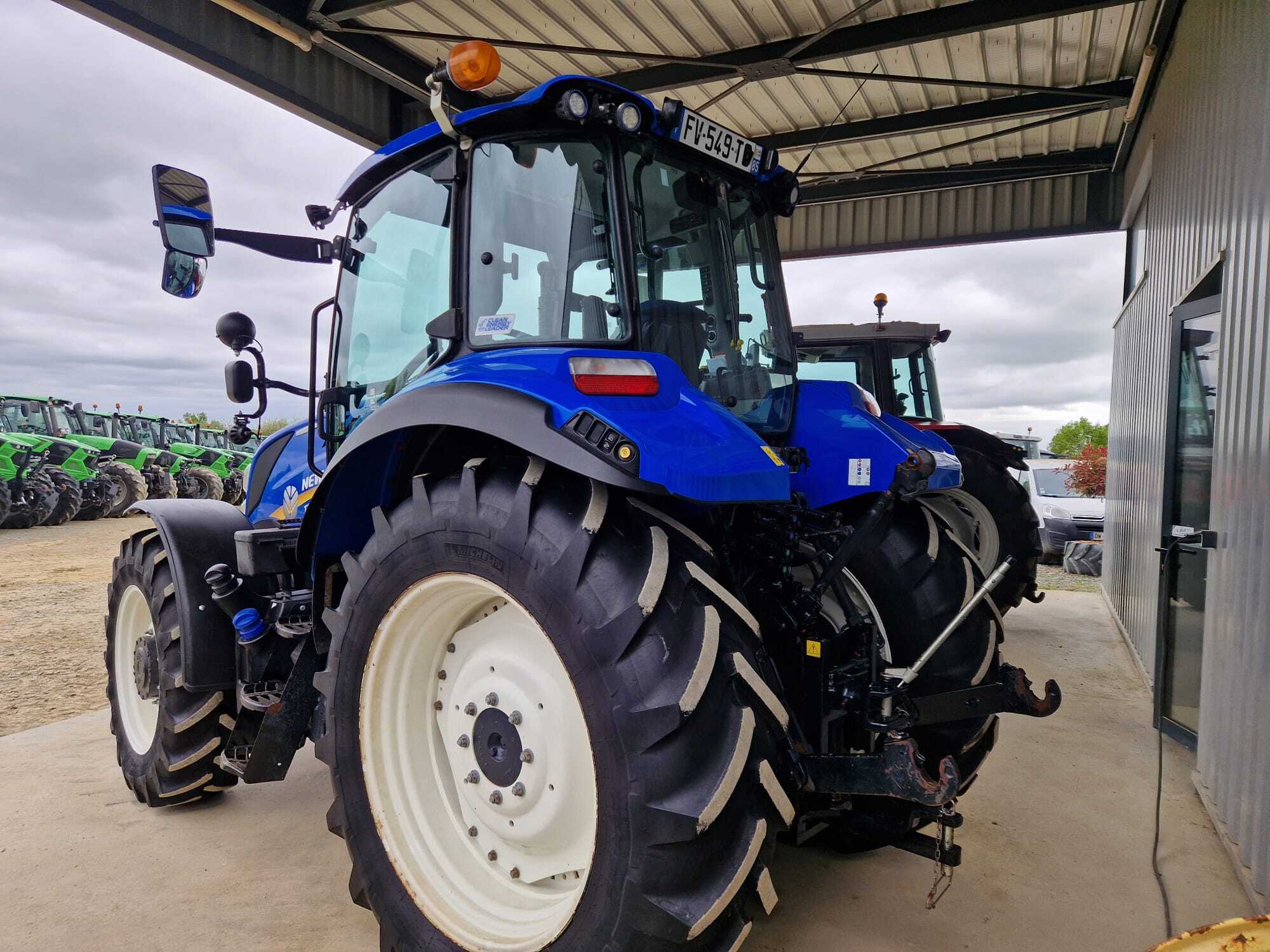 NEW HOLLAND T5.110 EC