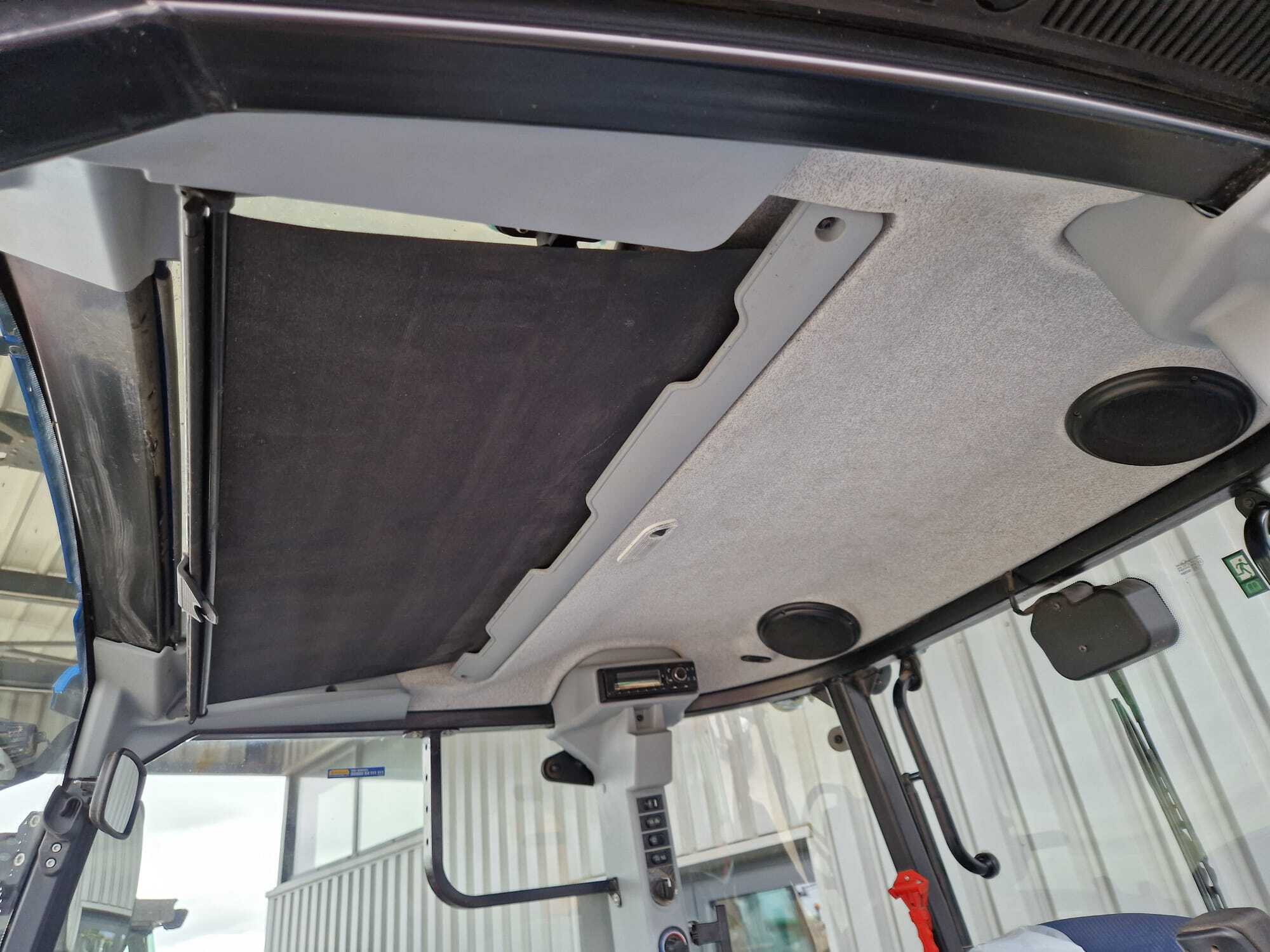 NEW HOLLAND T5.110 EC