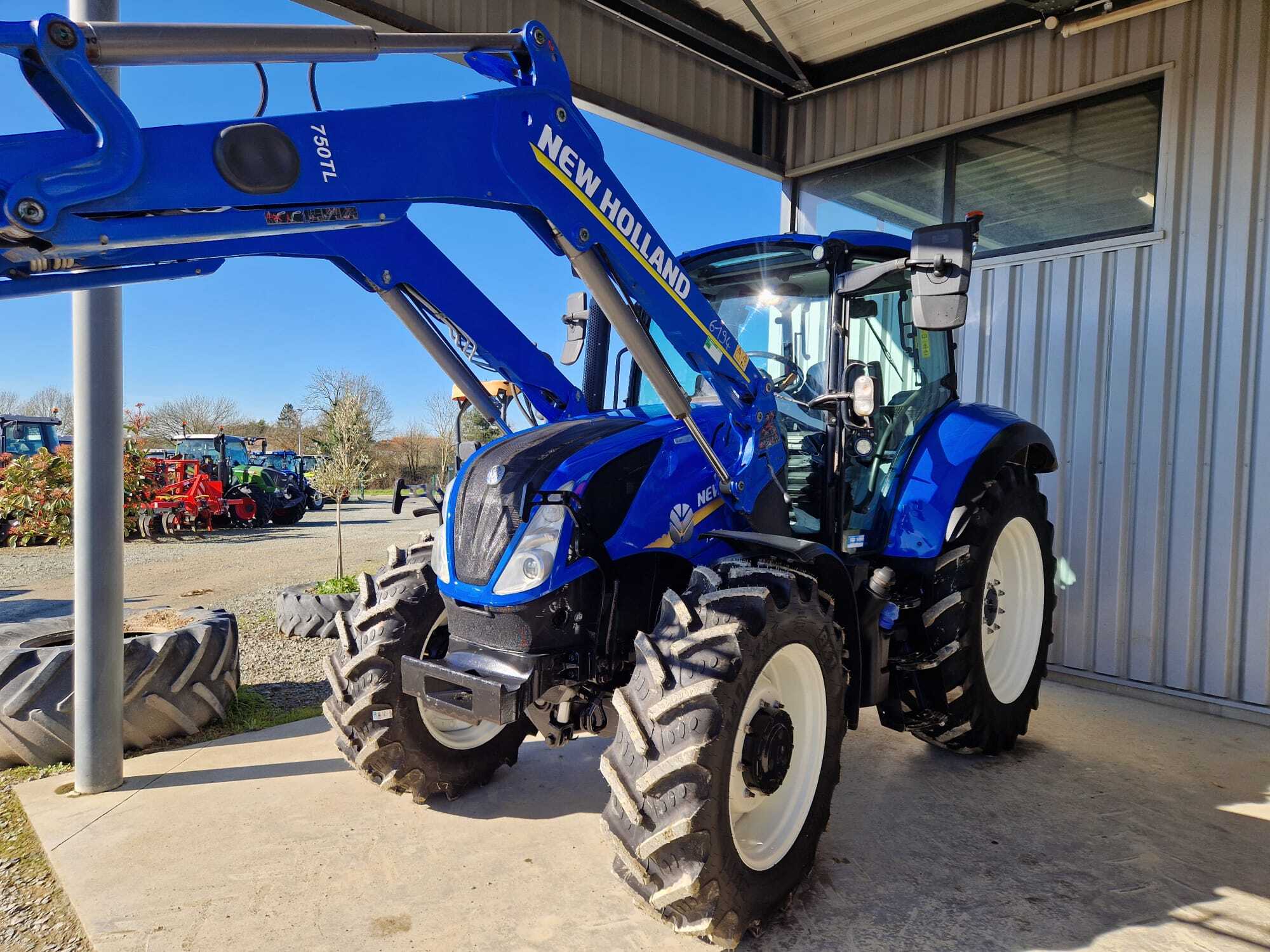 NEW HOLLAND T5.110 EC