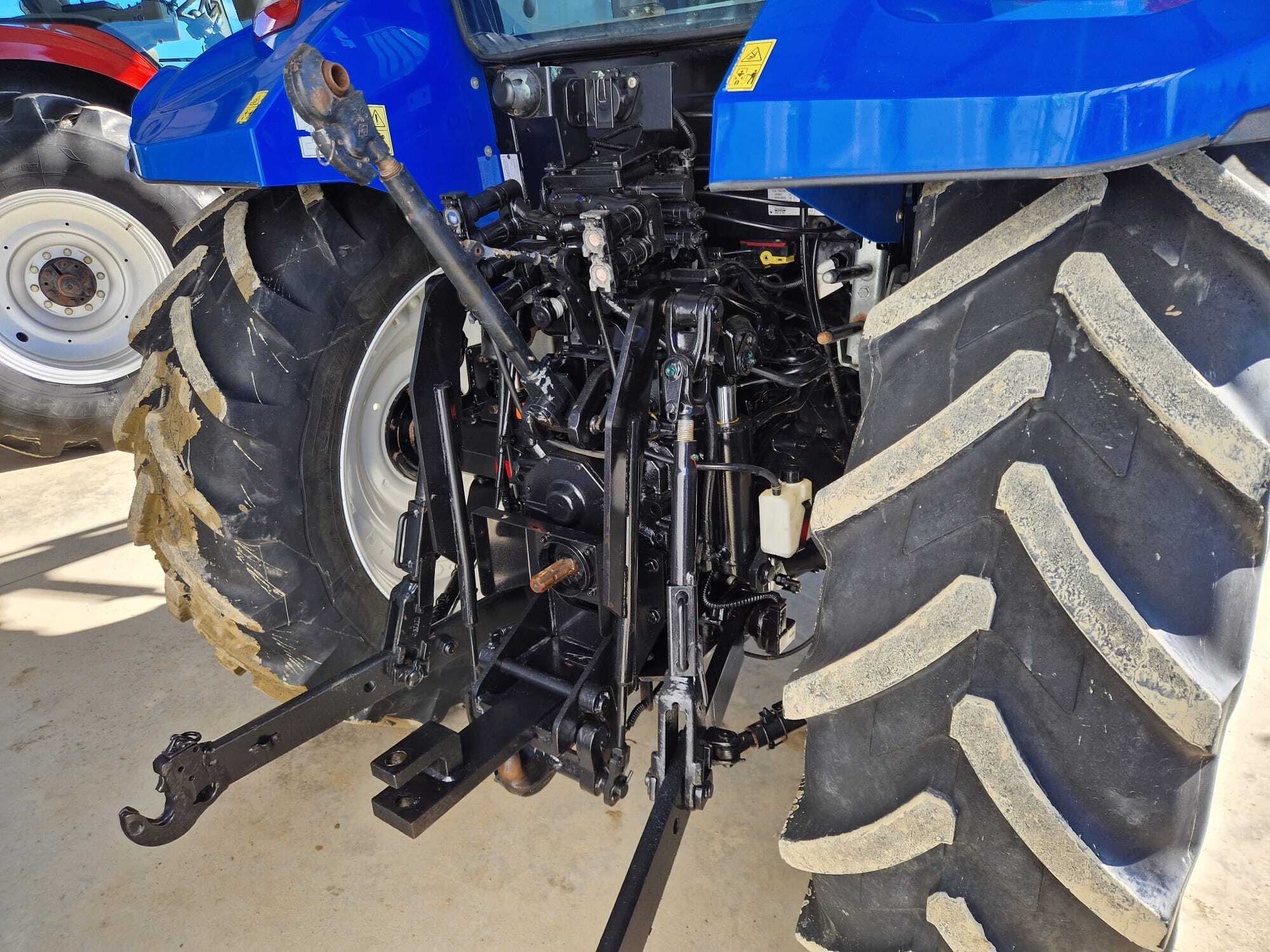 NEW HOLLAND T5.110 EC