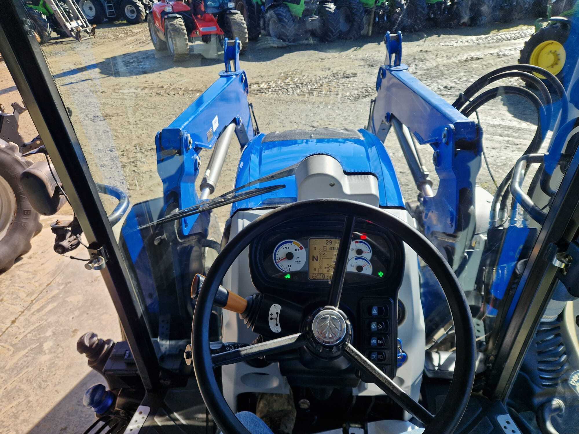 NEW HOLLAND T5.110 EC