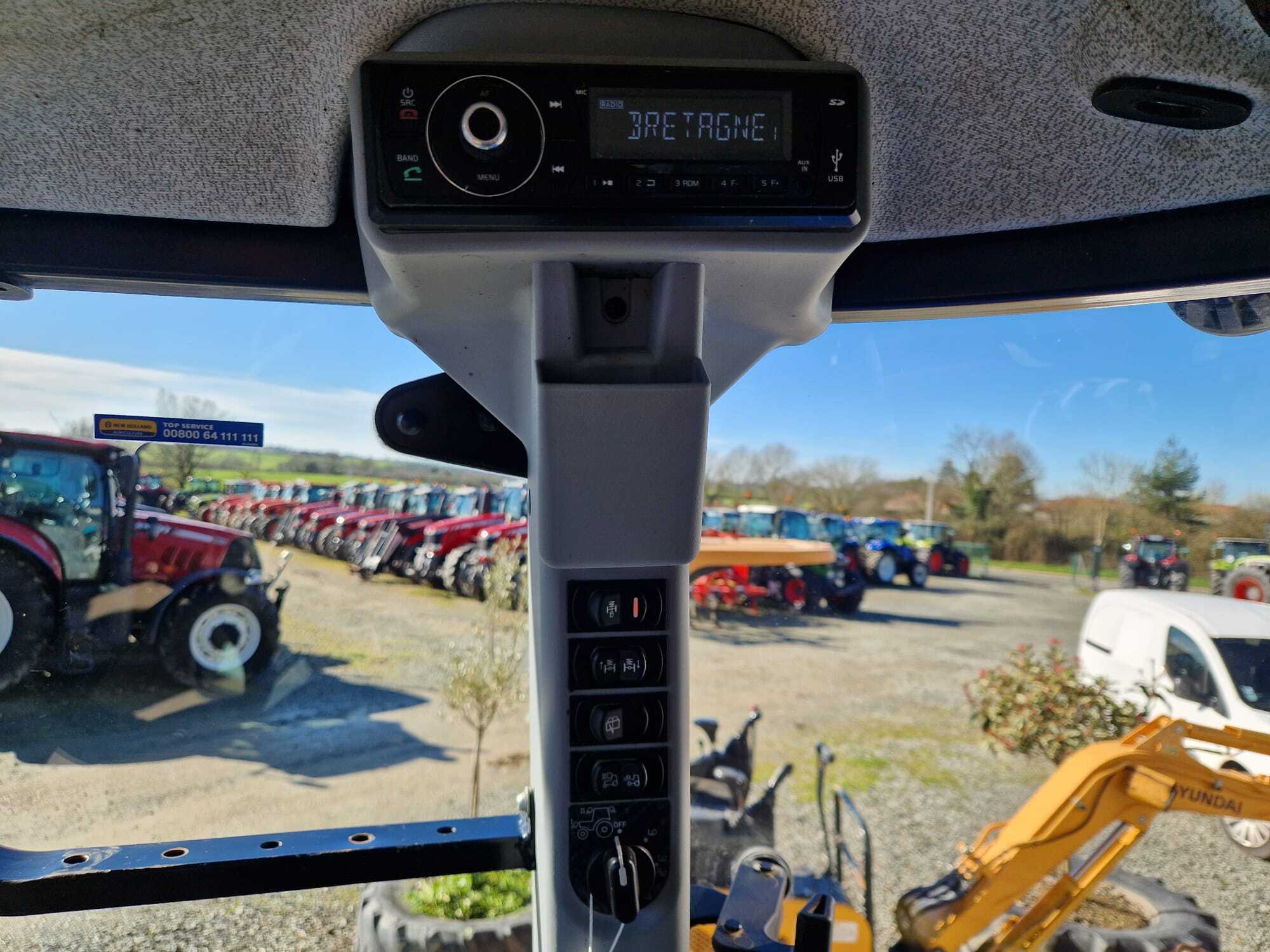 NEW HOLLAND T5.110 EC